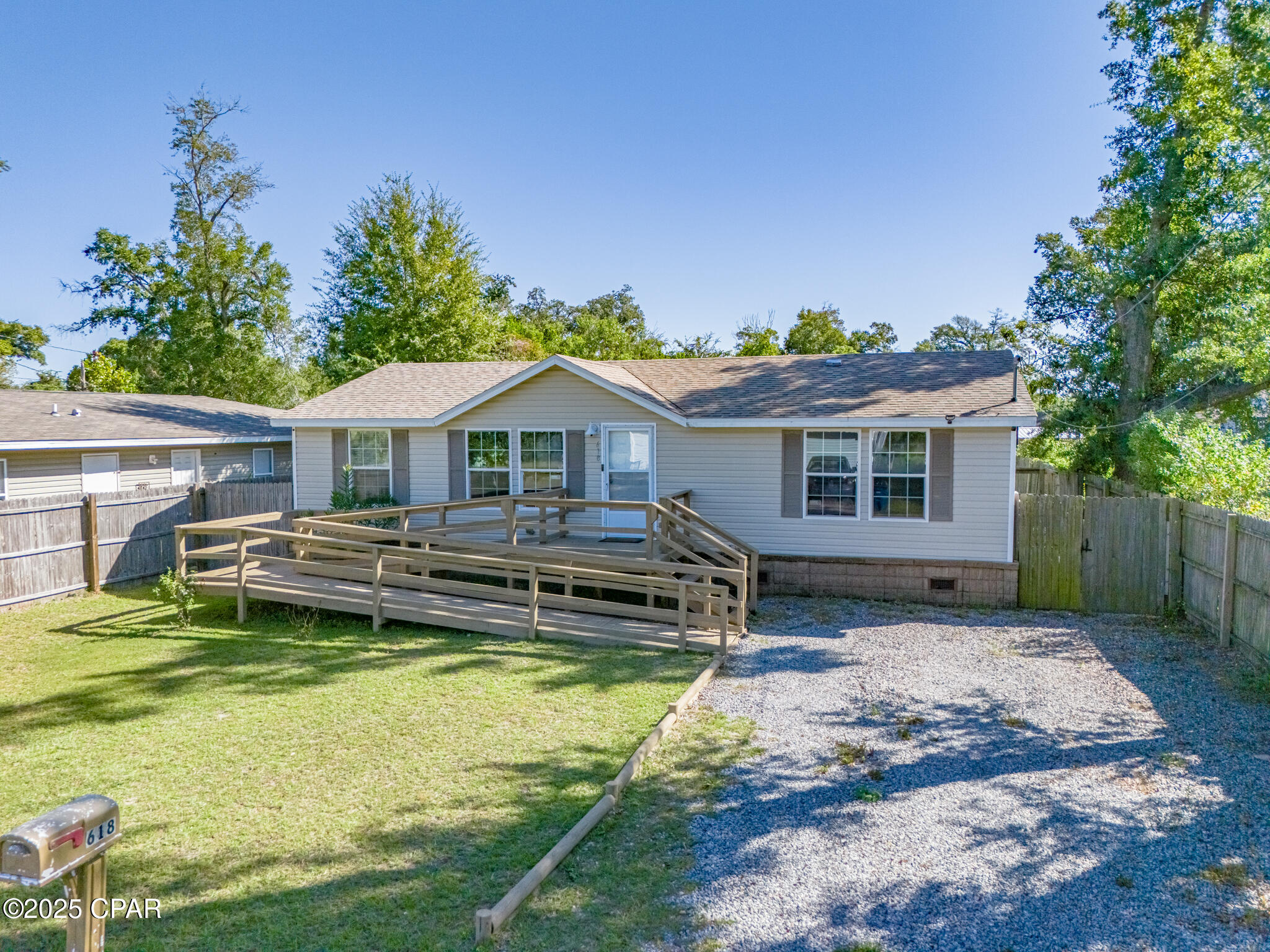 U6nqrnrjemfer0fiefzroq_nw52imqogfd0xidnucxg