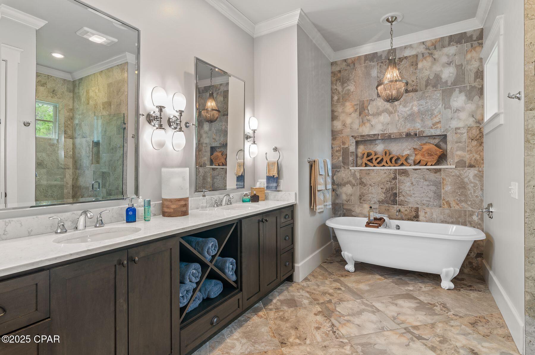 T_ukshv7c5a_fjvl_2aaln8mrprywj2wb5kao9q7zxo