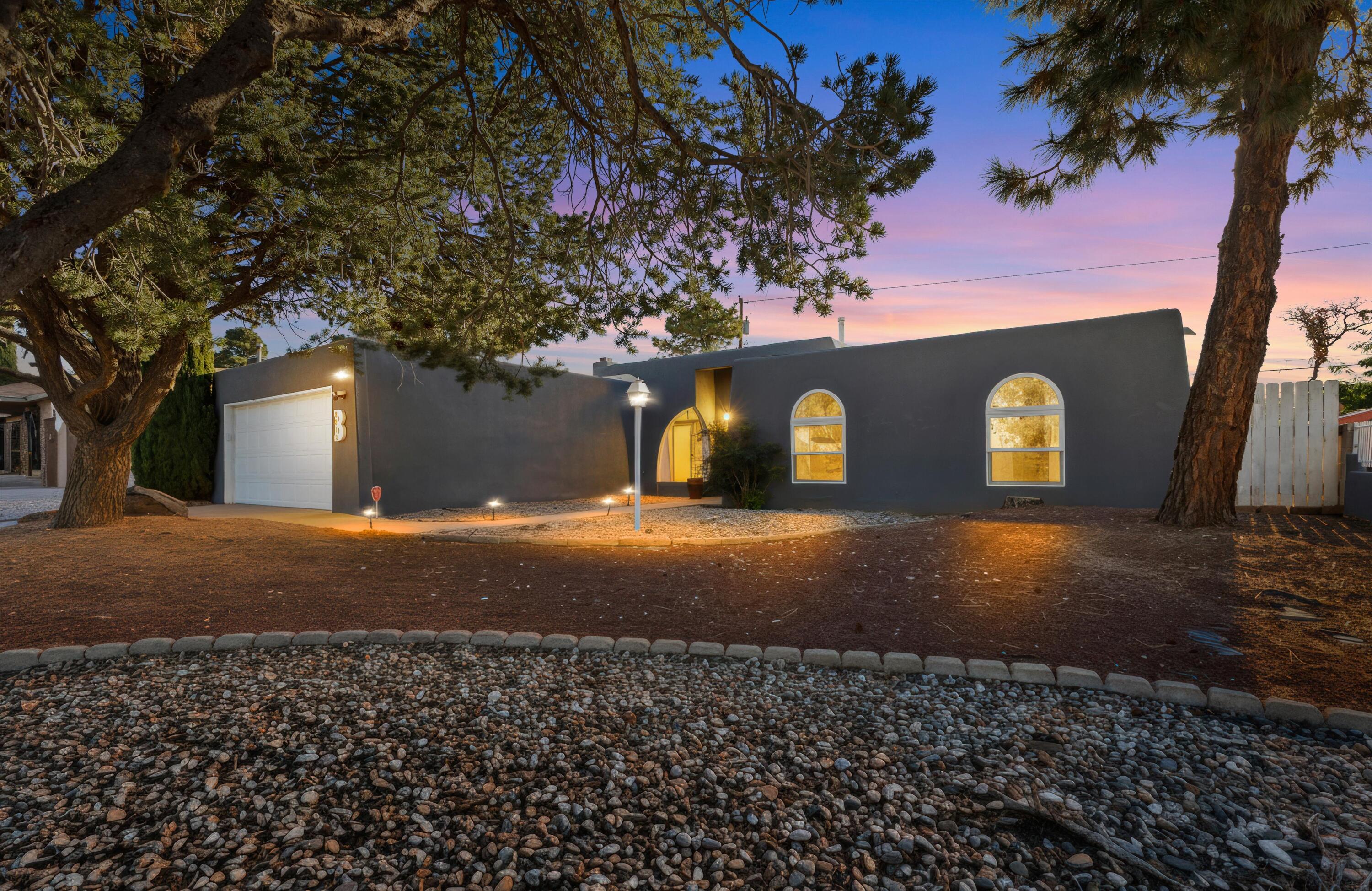 8812 Horacio Place NE