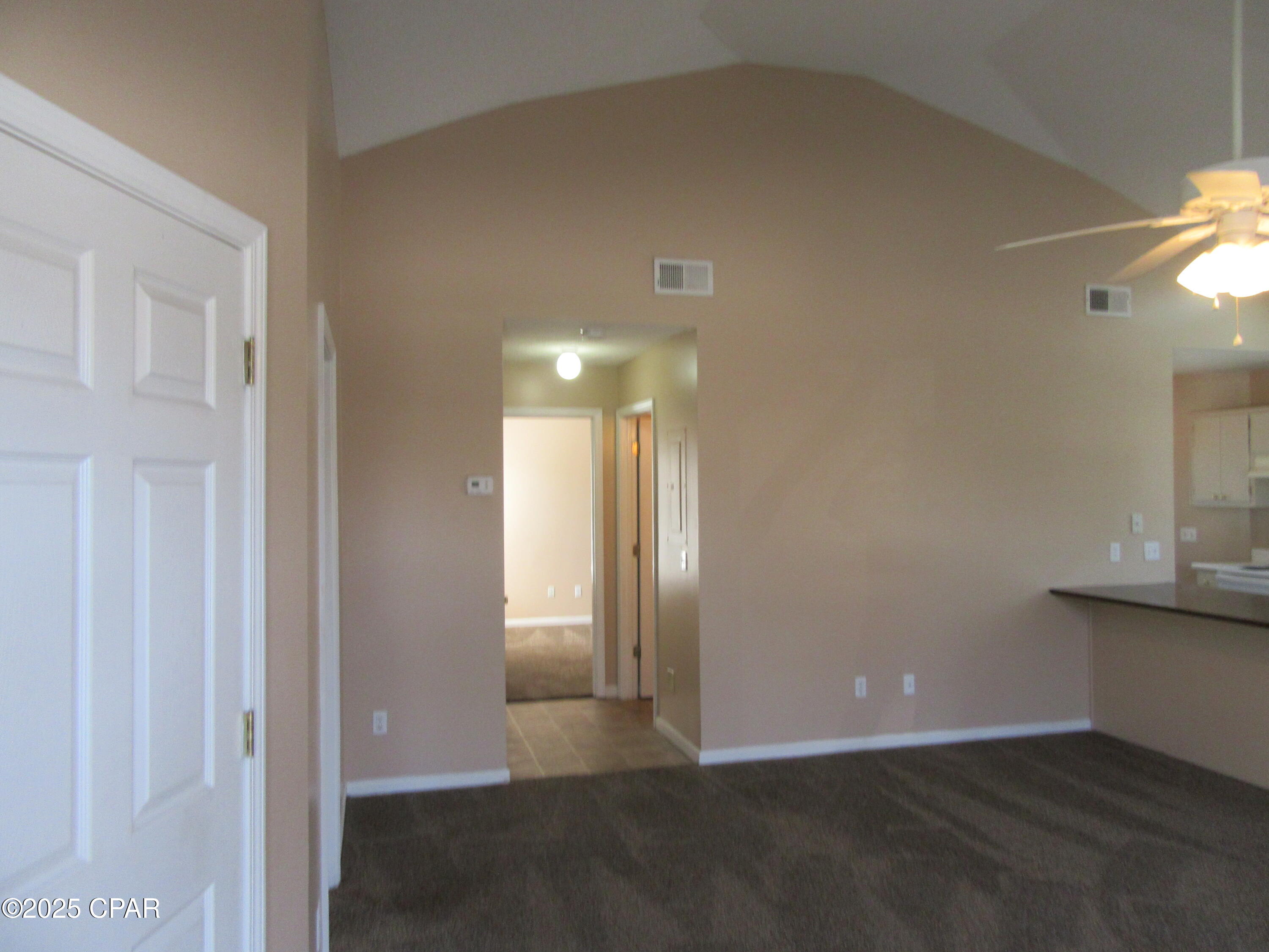 Image 4 For 1401 Gulf Avenue 10