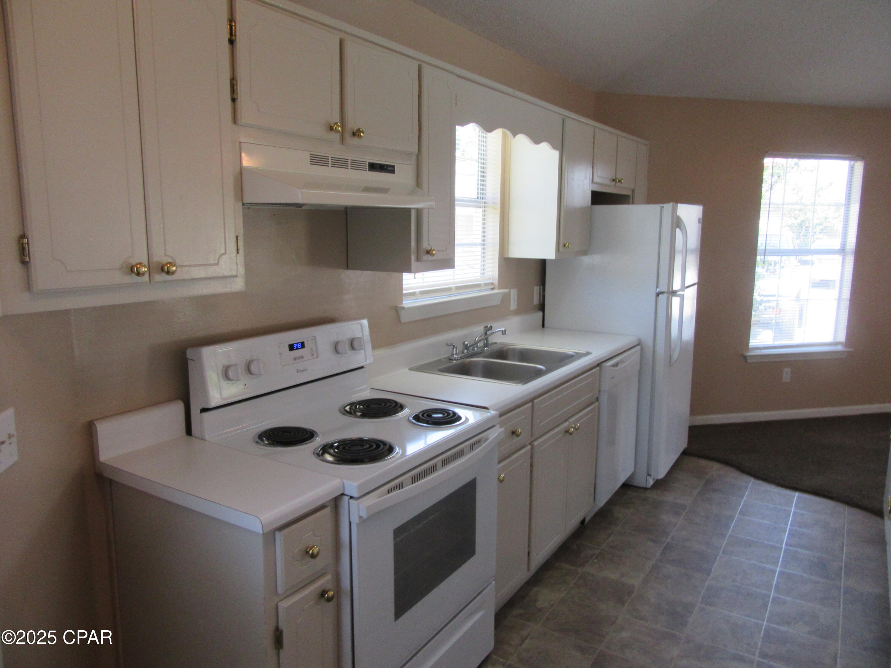 Image 6 For 1401 Gulf Avenue 10