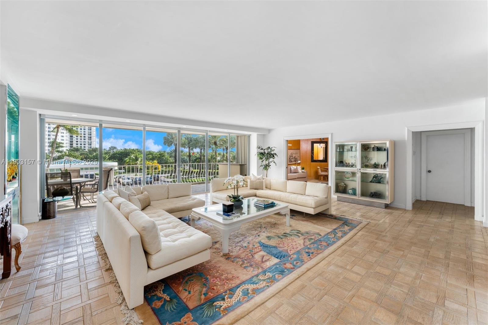 Bal Harbour 101 Condo