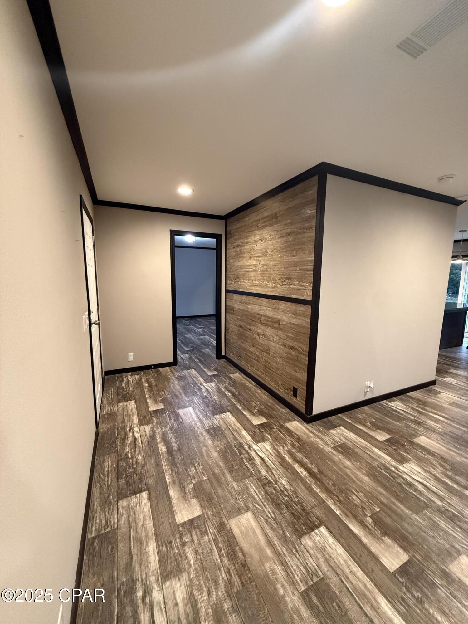 Image 25 For 120 Woodmere Drive