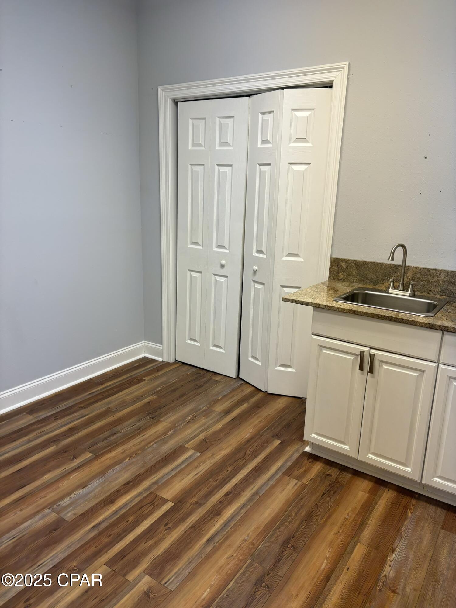 Image 7 For 2101 Northside Drive 204a