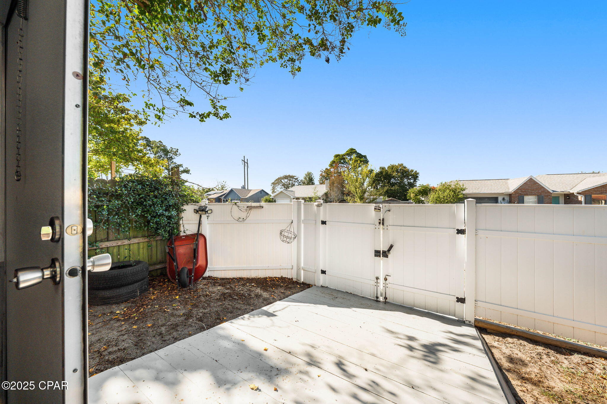 Image 36 For 4036 Woodridge Road