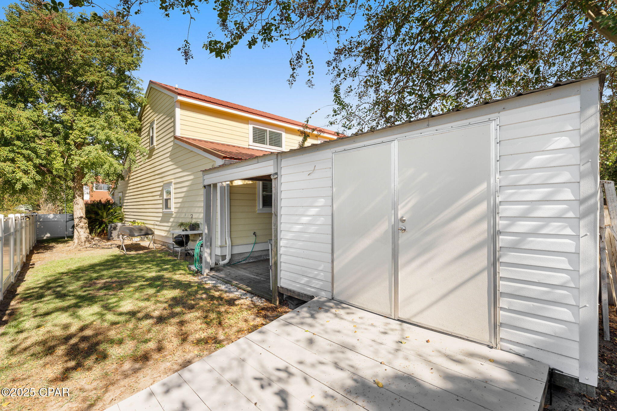 Image 37 For 4036 Woodridge Road