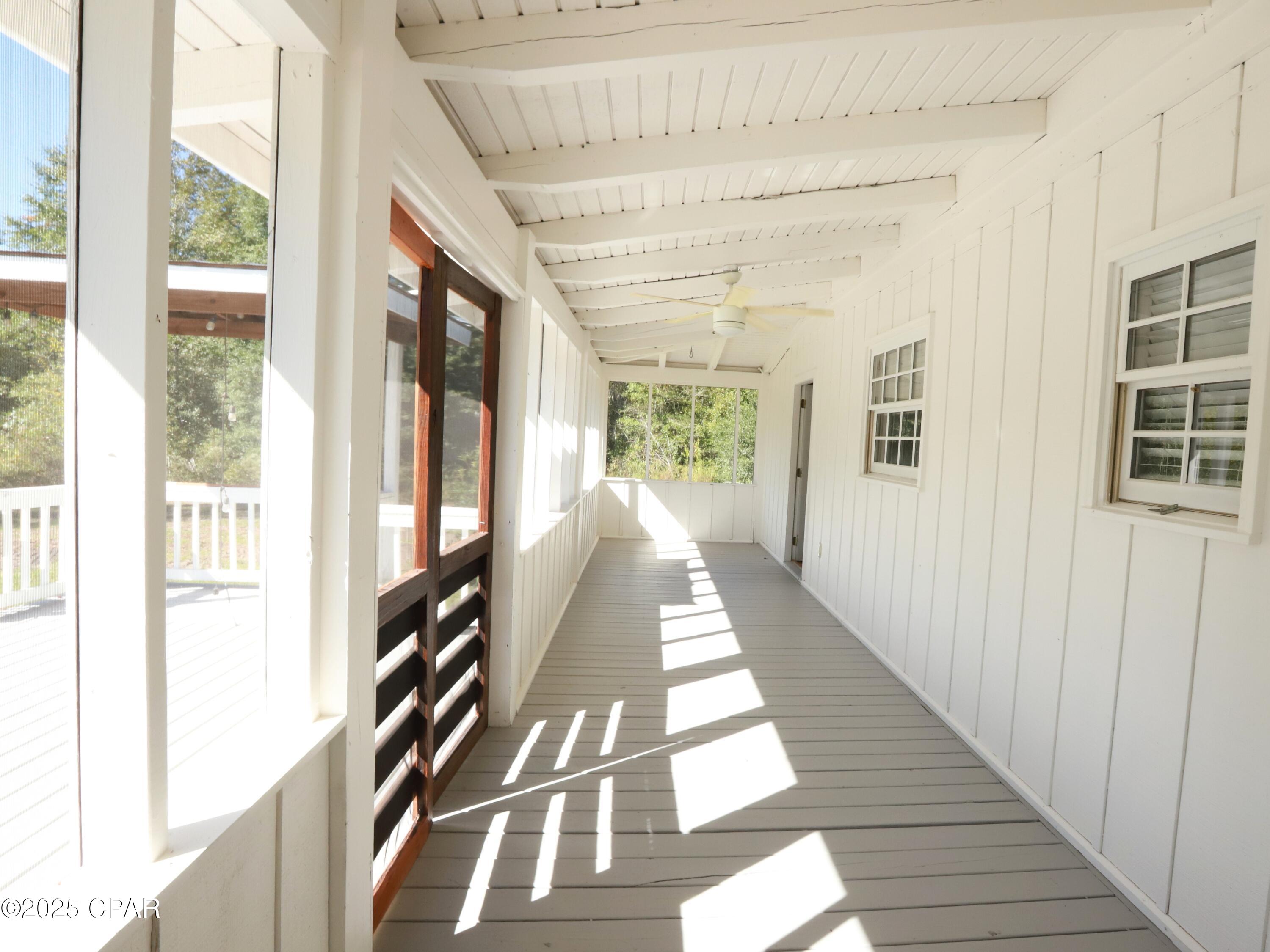 Listing photo id 12 for 6479 Blue Springs Road