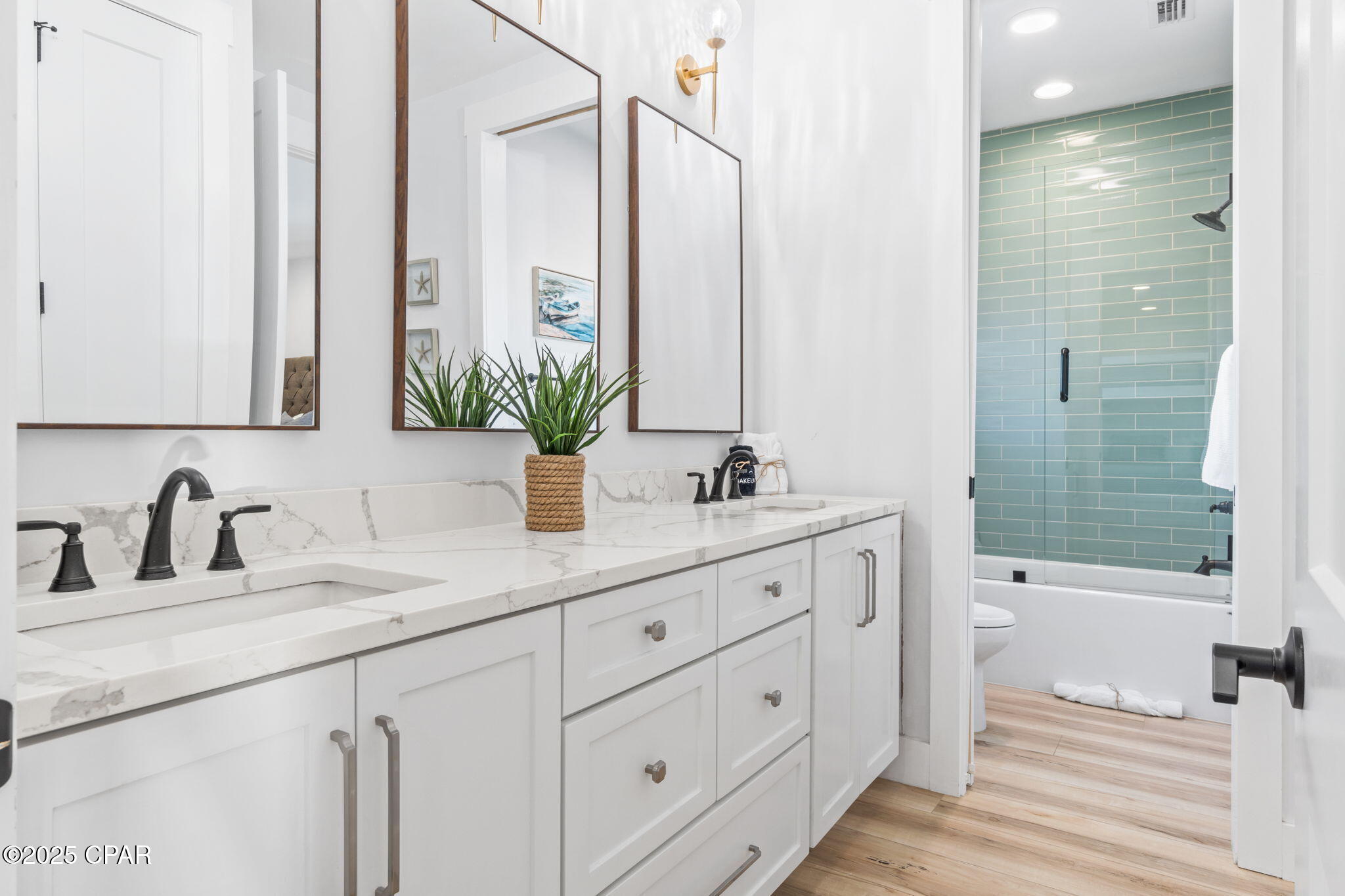 6ocuh_1mdphyzcwkgkzhht3mylsv79szfsgfvjxfq0s