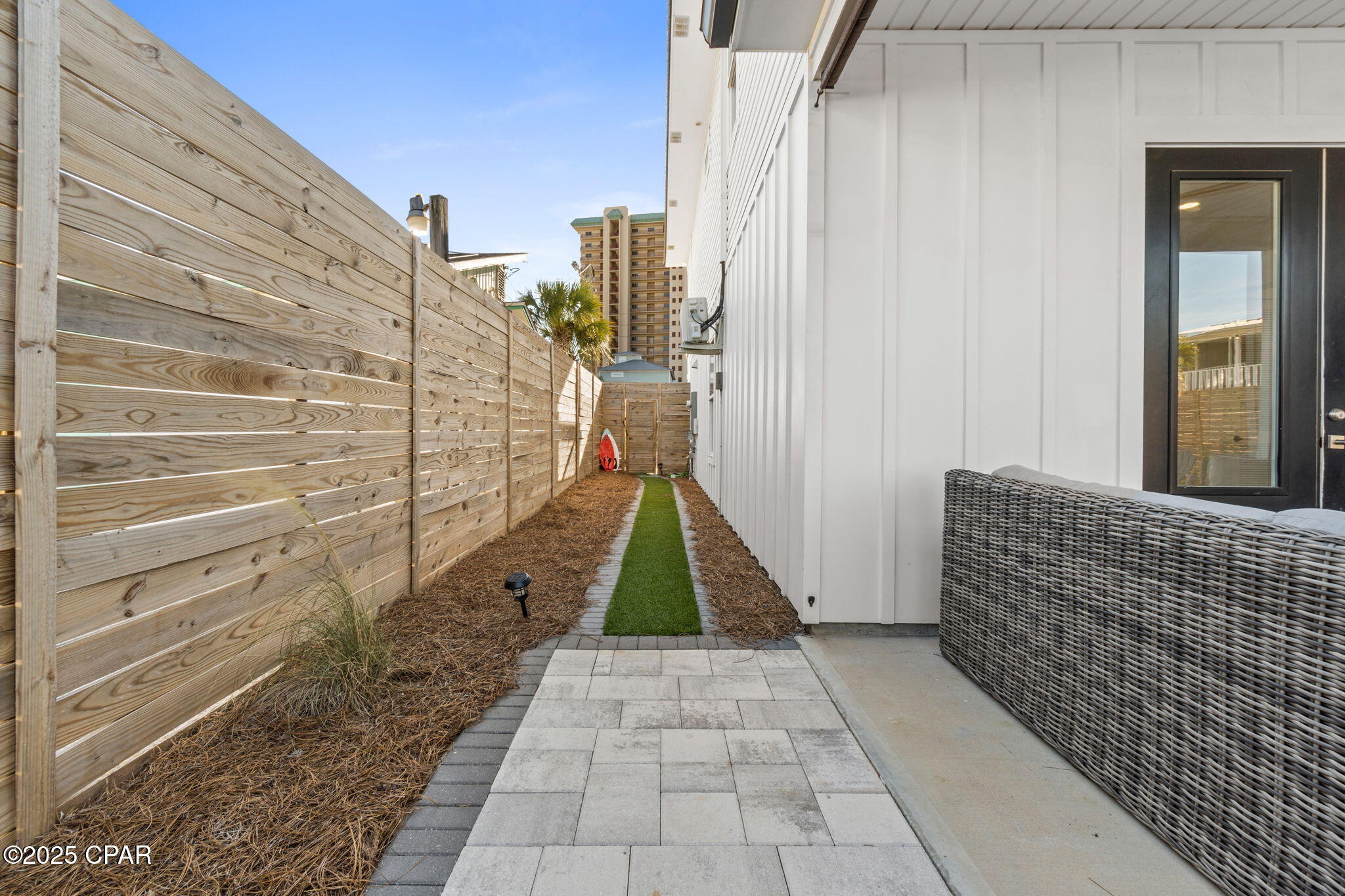 Au054lyuyh2 6zjlrj7mxilm56phtqssxvw3fhitin8