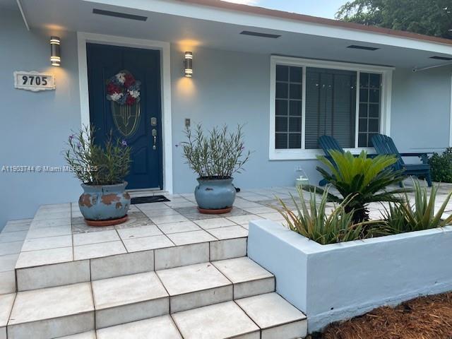 Old Cutler Common Unit 2