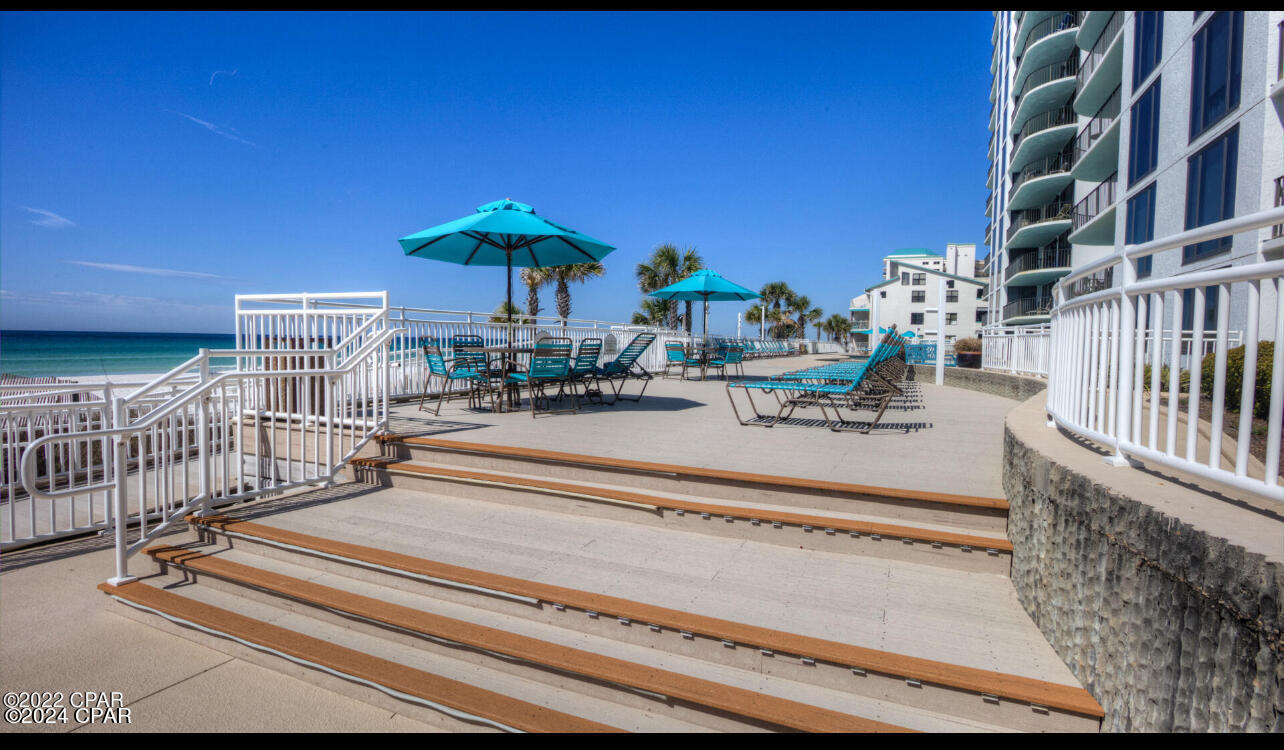 Isgxi8d_xeb Guz88z8hn8cqdbxag8qui2zovggnc8q