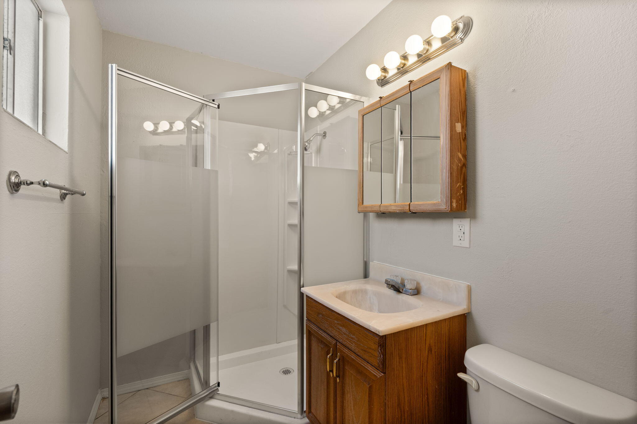 2713 HERMOSA DRIVE NE, ALBUQUERQUE, NM 87110  Photo 19