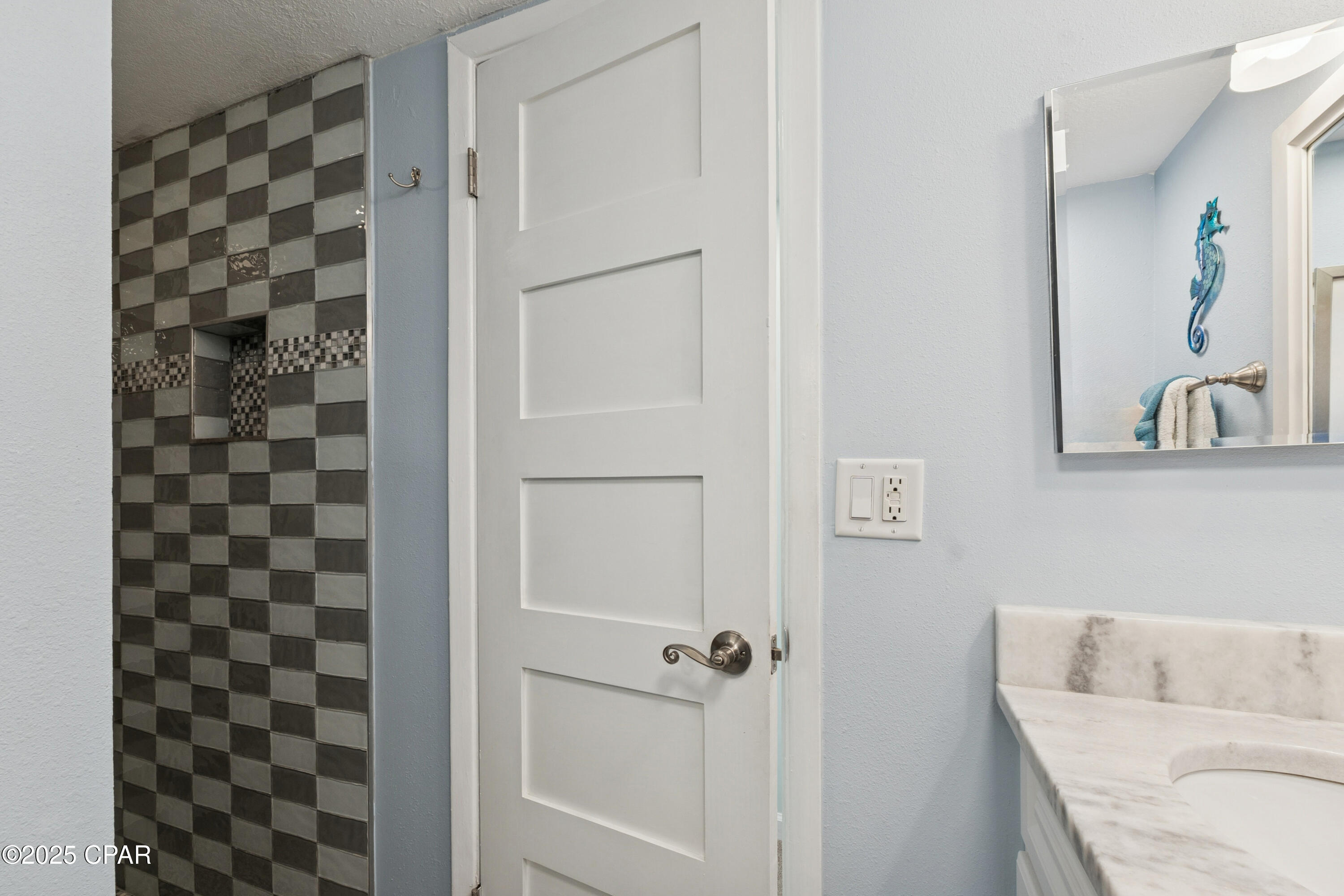 Rssg_jb27yq3gvam2whg14v0xsvz61uxnyzeiqimjiq