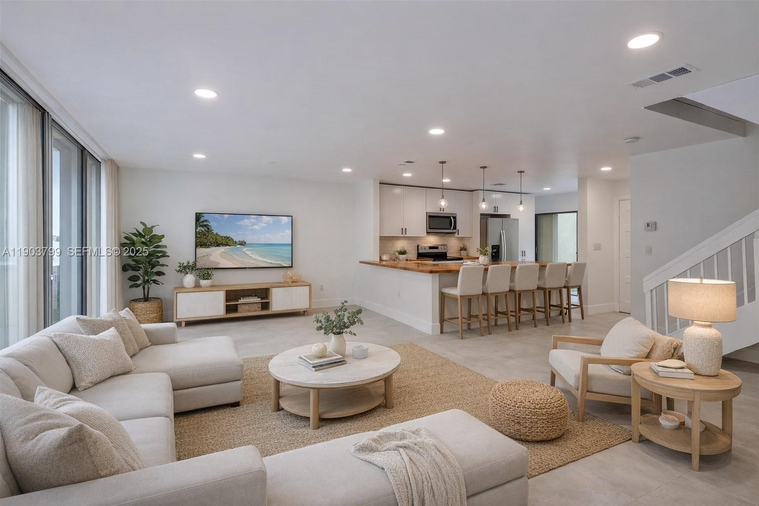 Costa Del Sol Condo J