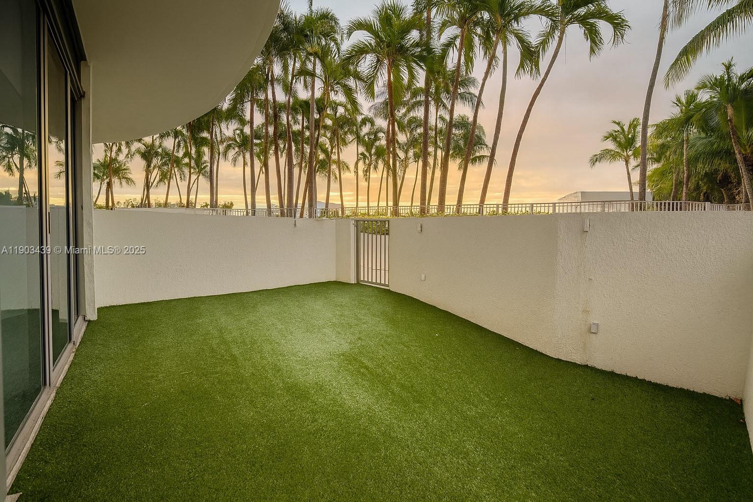 Uptown Marina Lofts Condo