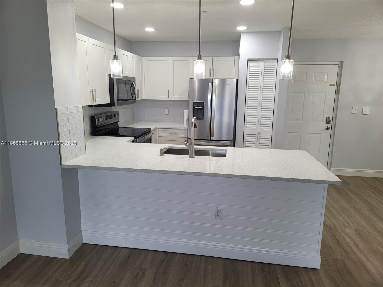 Enclave At Doral Condo No