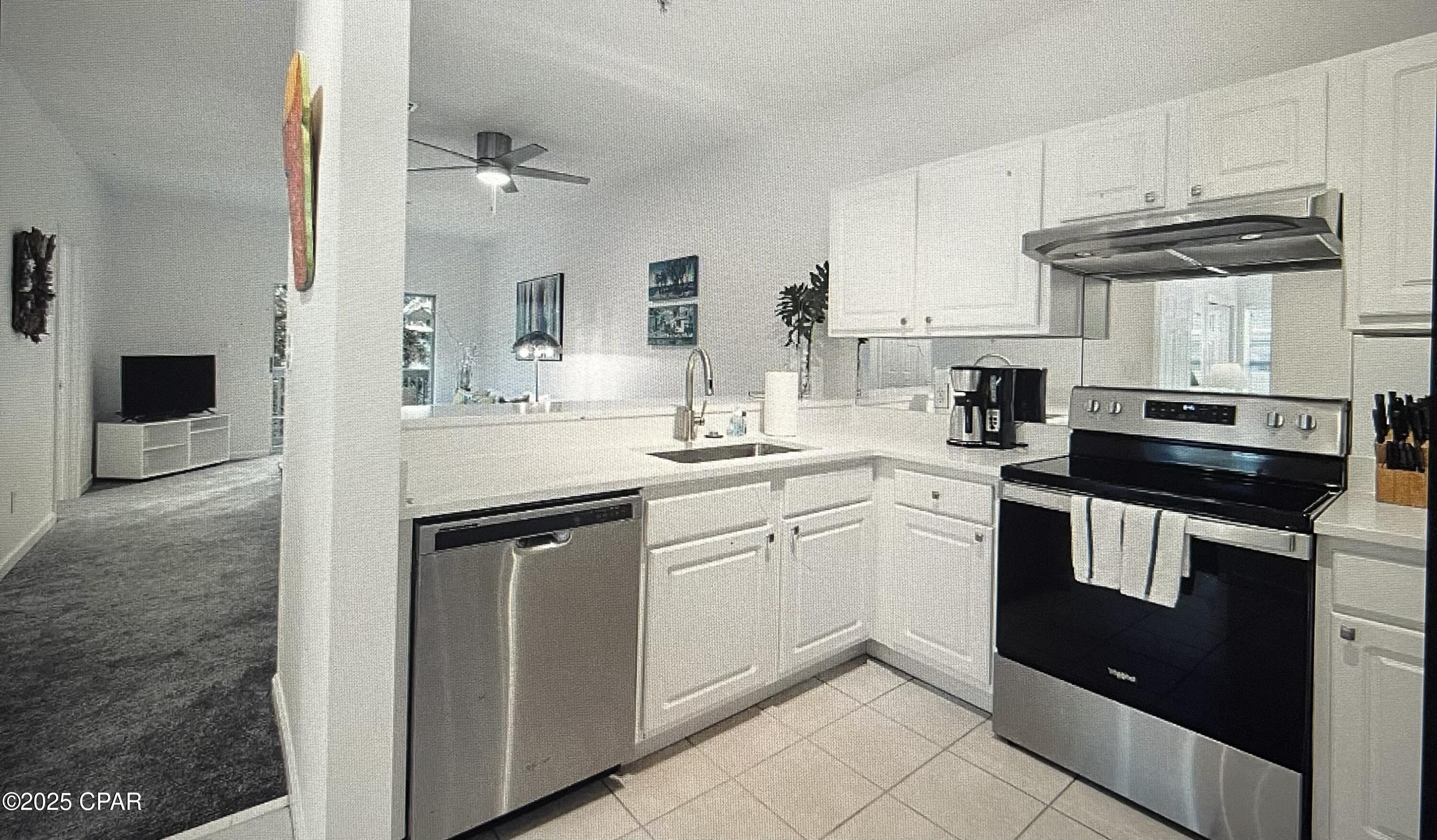 Image 5 For 34 Herons Watch Way 2304