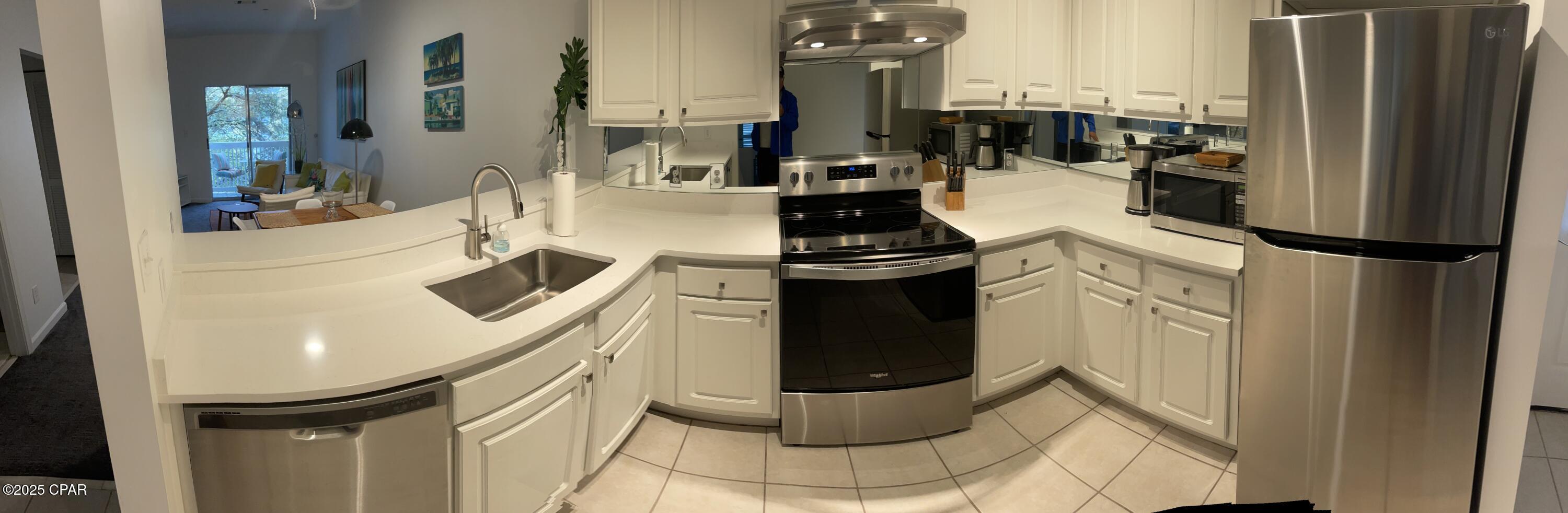 Image 51 For 34 Herons Watch Way 2304