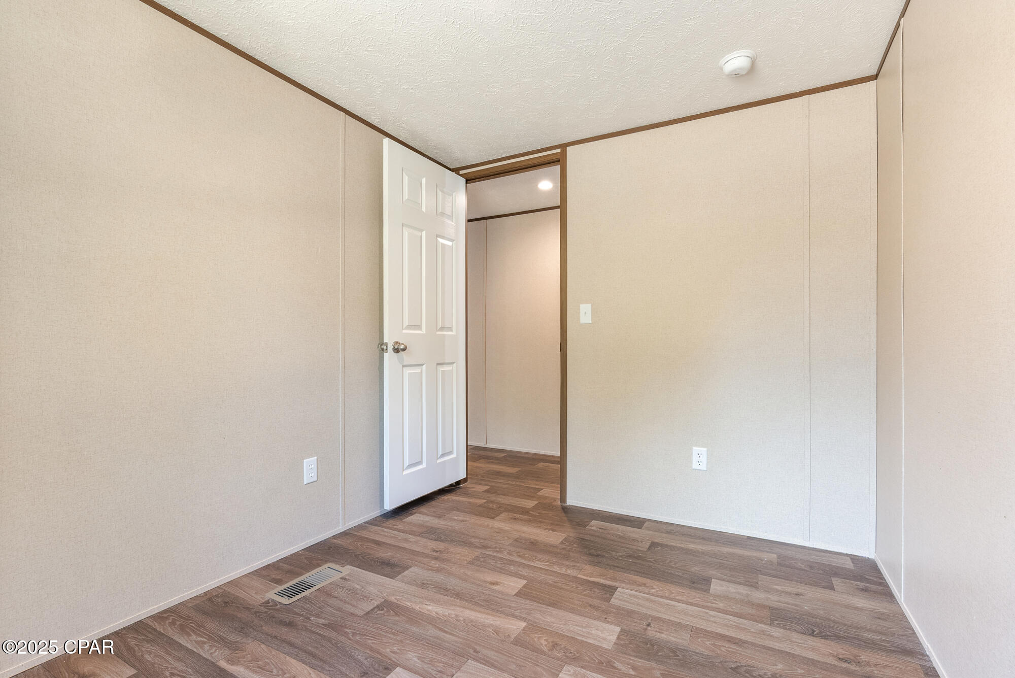 Uiw3dgaq5obz27_jnjh2__u7yffp3m86bwkz0jl0 Sm