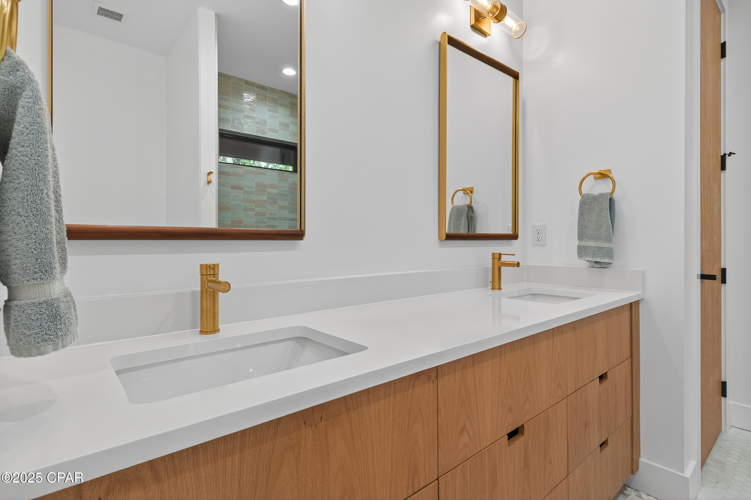 Bxdgpmb8wxk7dfaswhjfmqfqtx5pijqtsxtuupjbh Y