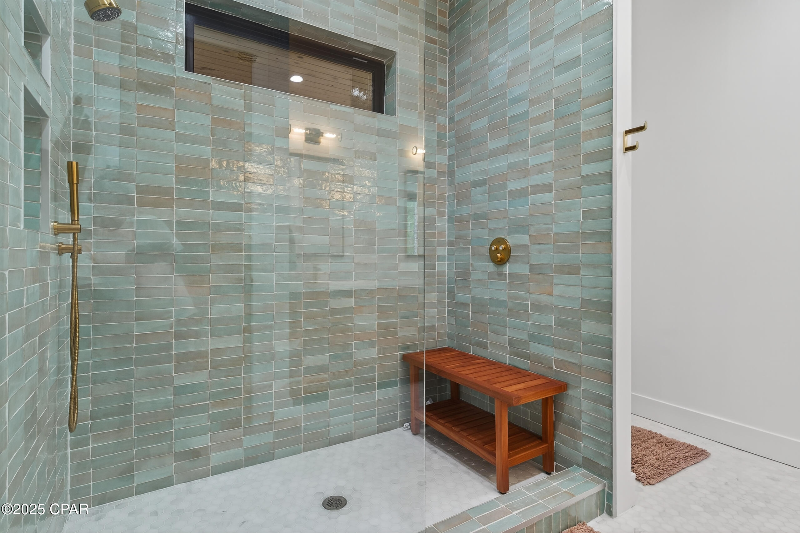 Jsqdebw1j1e0irml Bmurjnd7uymf45hshyuvxu8xha