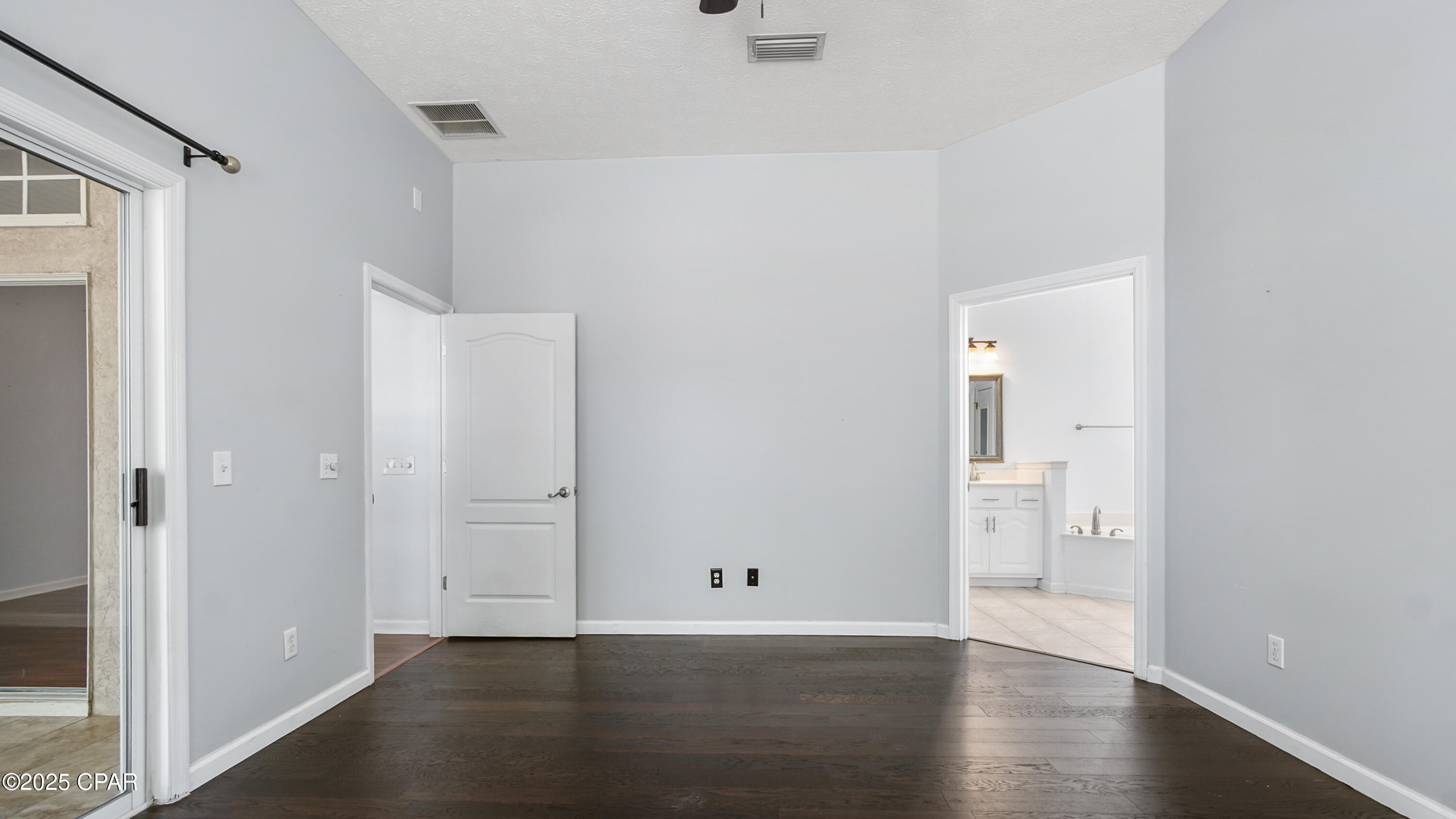 Rcohwvtieqvoa43h6hjfzbnr5qlaib7jpizontiovj0