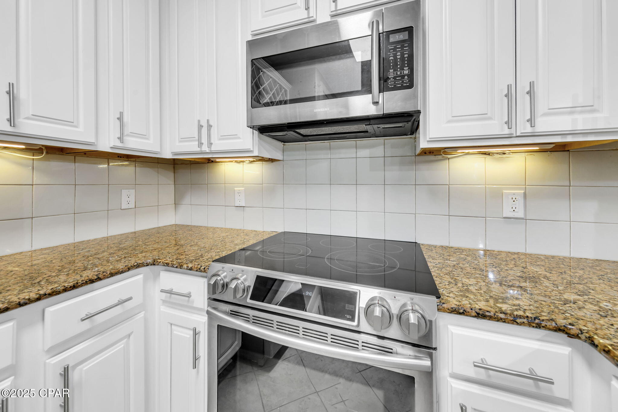 9cw93l1tw07rewlpvuwfvryl5yu1dztyzslyyrpjqcc