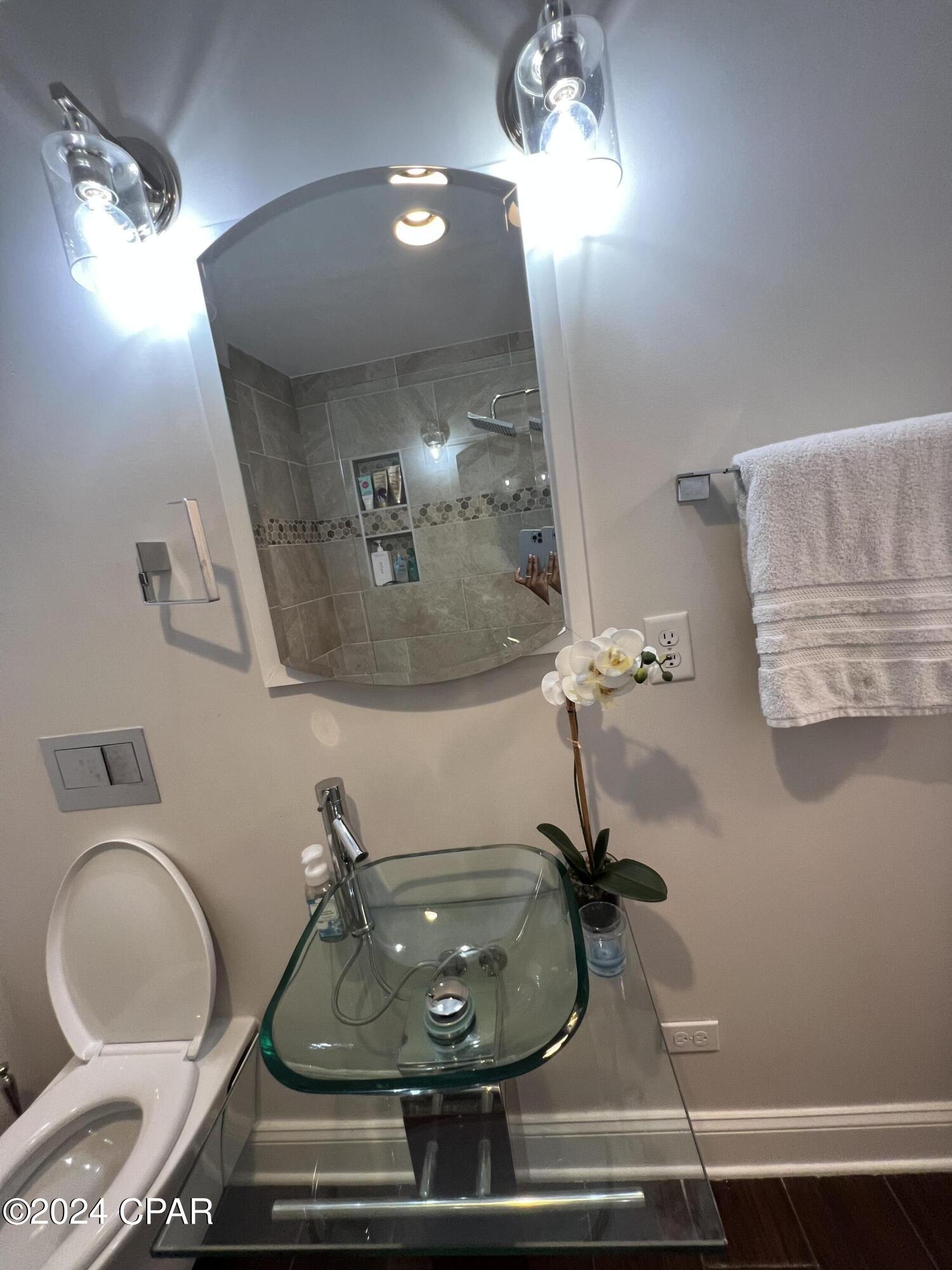 Beaqgwlpqgddqfeeso3jbkmaxhwhxvidjrfjuy_qd48