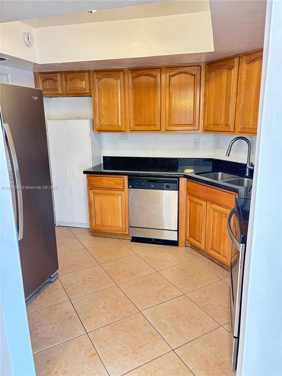 Property photo # 6