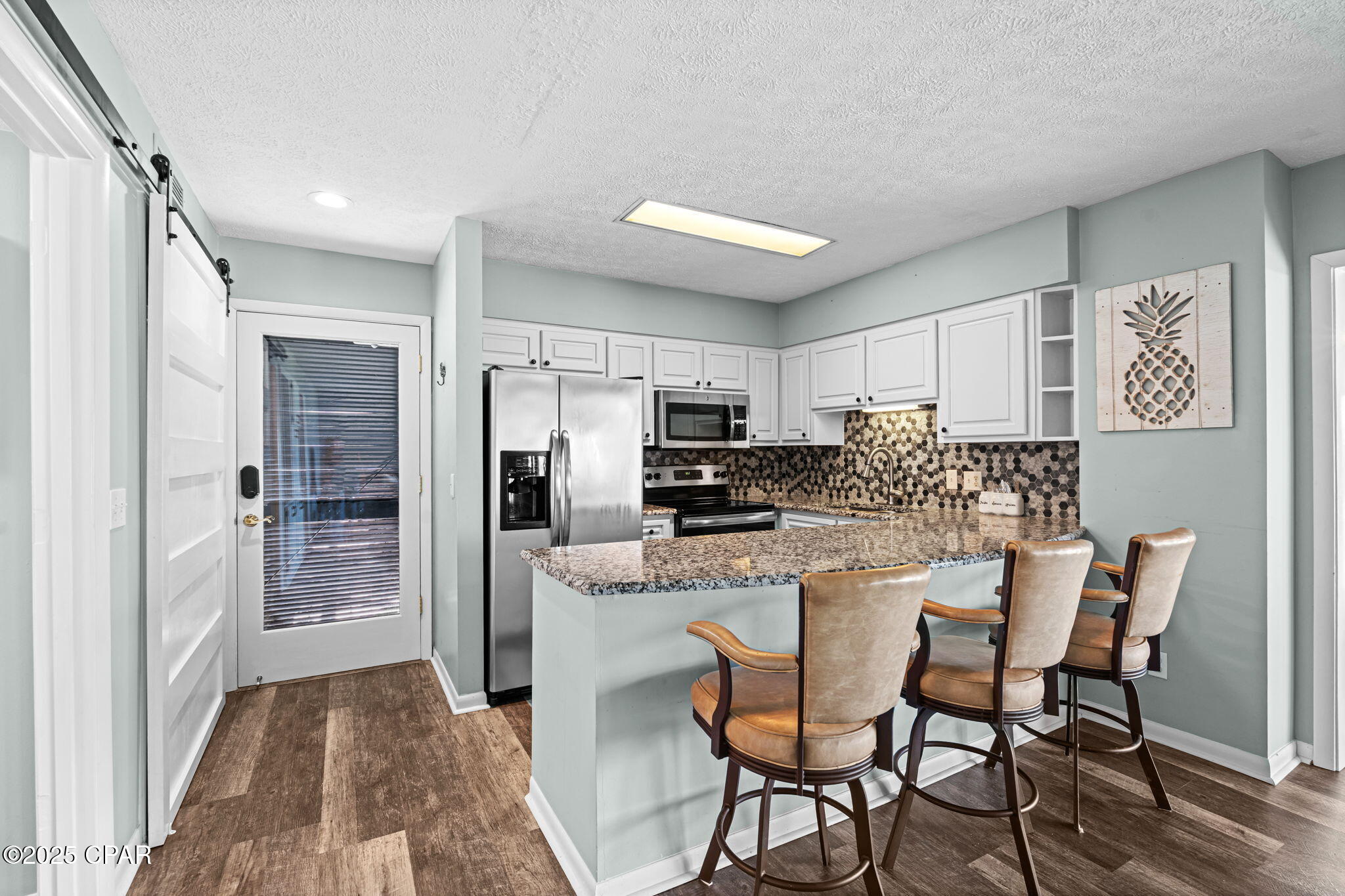 J Bt5yj35gzrowyzbivwxo6wio5oniawlwrcuhvnlny