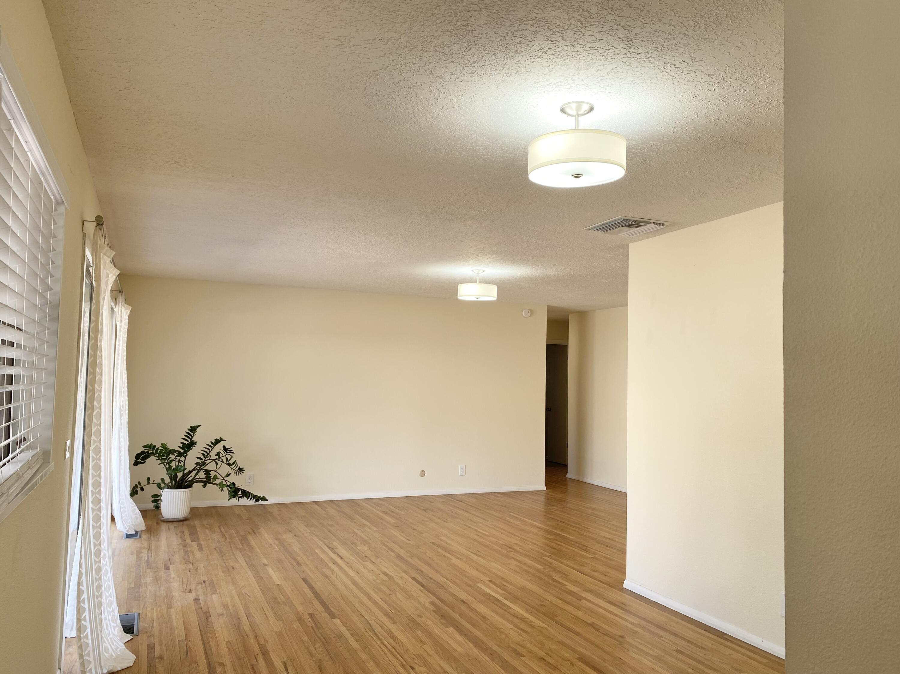6501 PONDEROSA AVENUE NE, ALBUQUERQUE, NM 87113  Photo 4