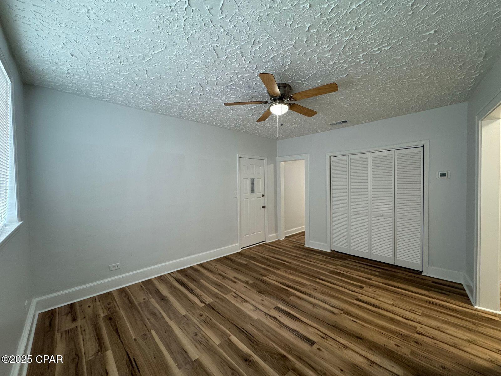 Image 3 For 422 Magnolia Avenue 4