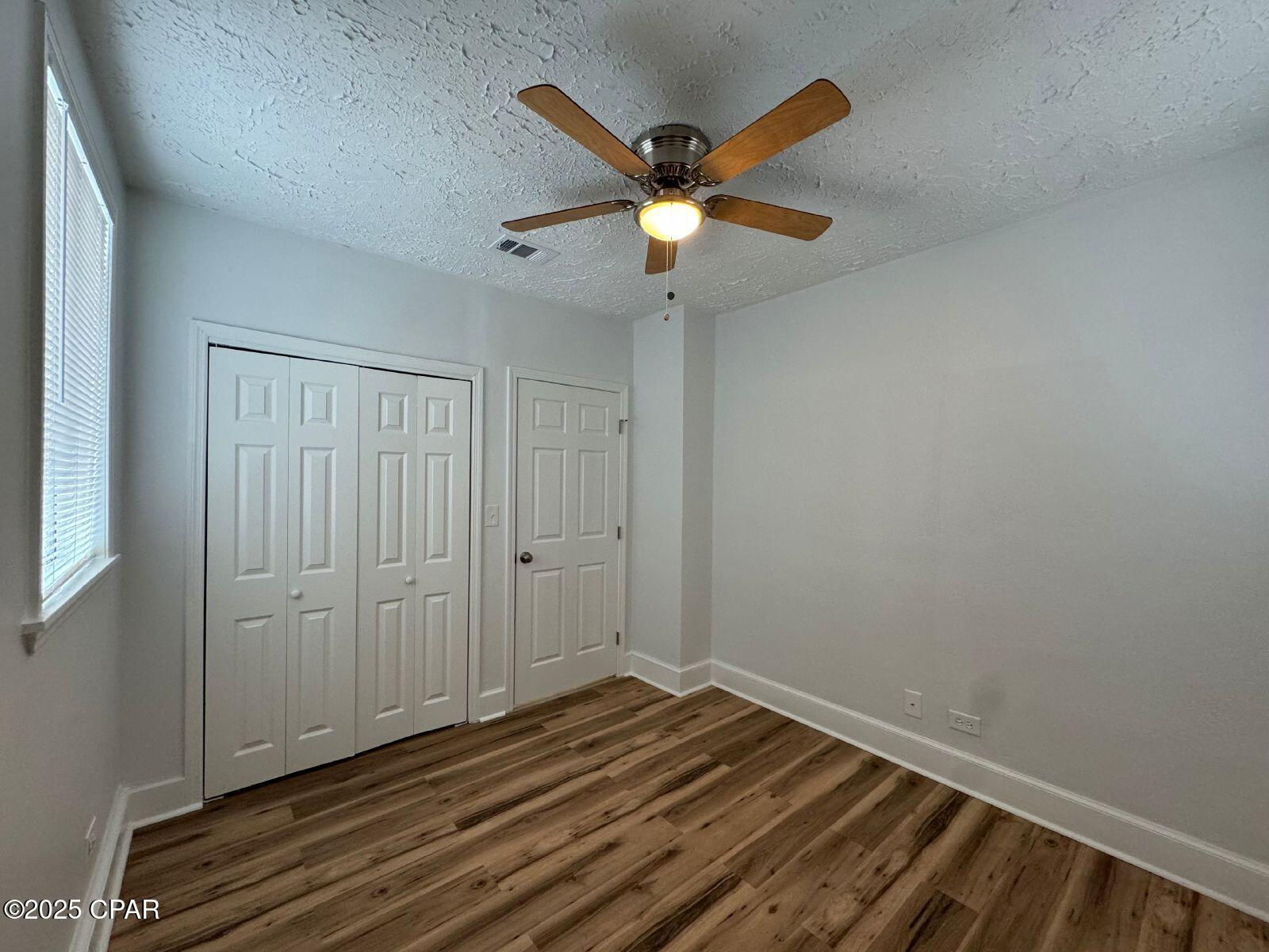 Image 6 For 422 Magnolia Avenue 4