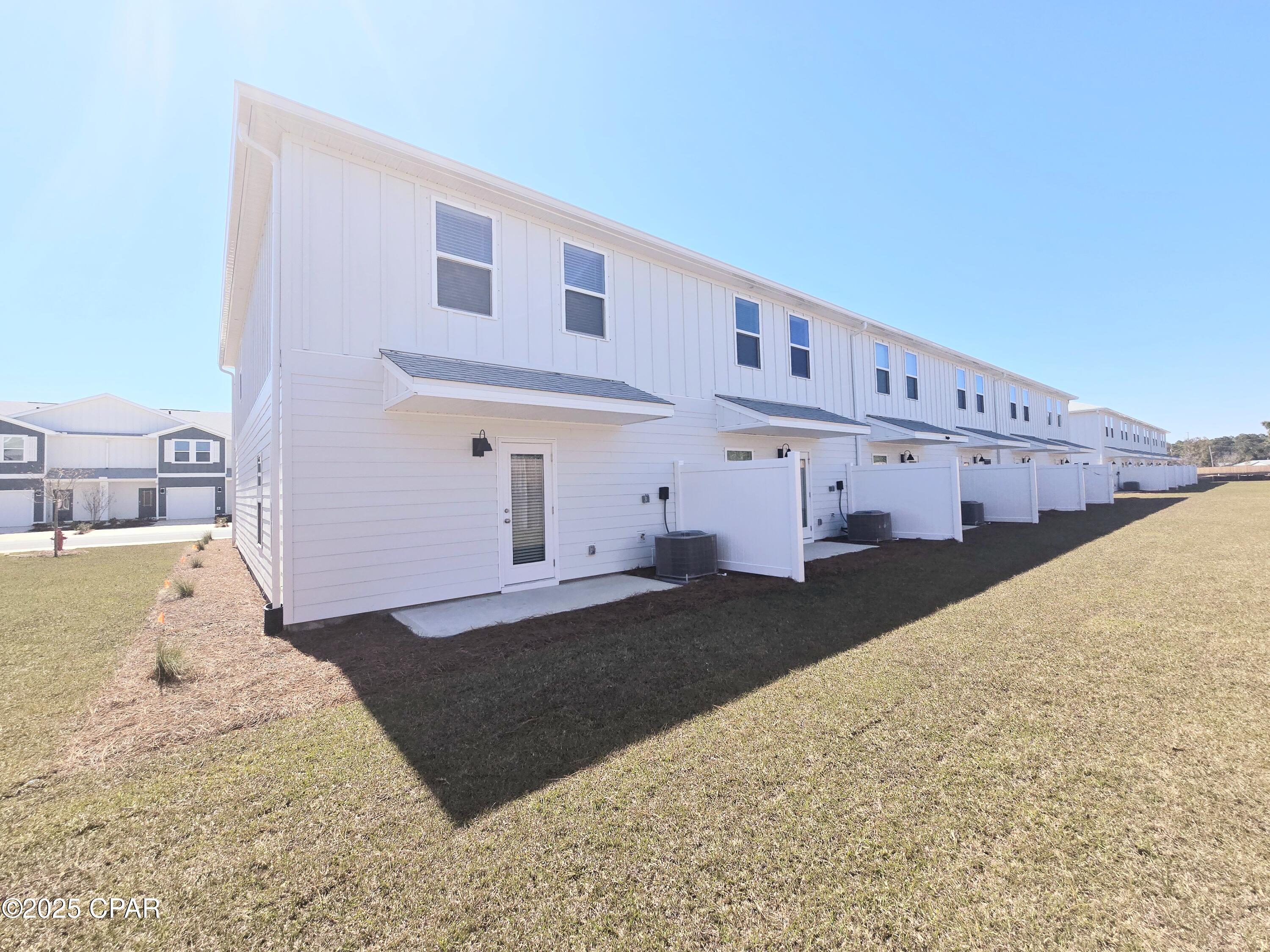 Kuho2vsik4frg9mwgg49qdilyy16_z_zc 4mqsnuari