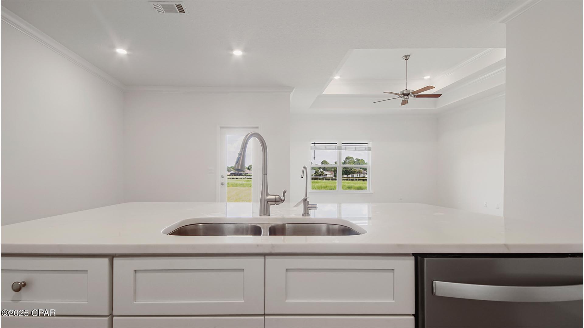 Hmtrn8ok5mhjlylr Lam_gvqaqjmobfx7qxwfldvjum