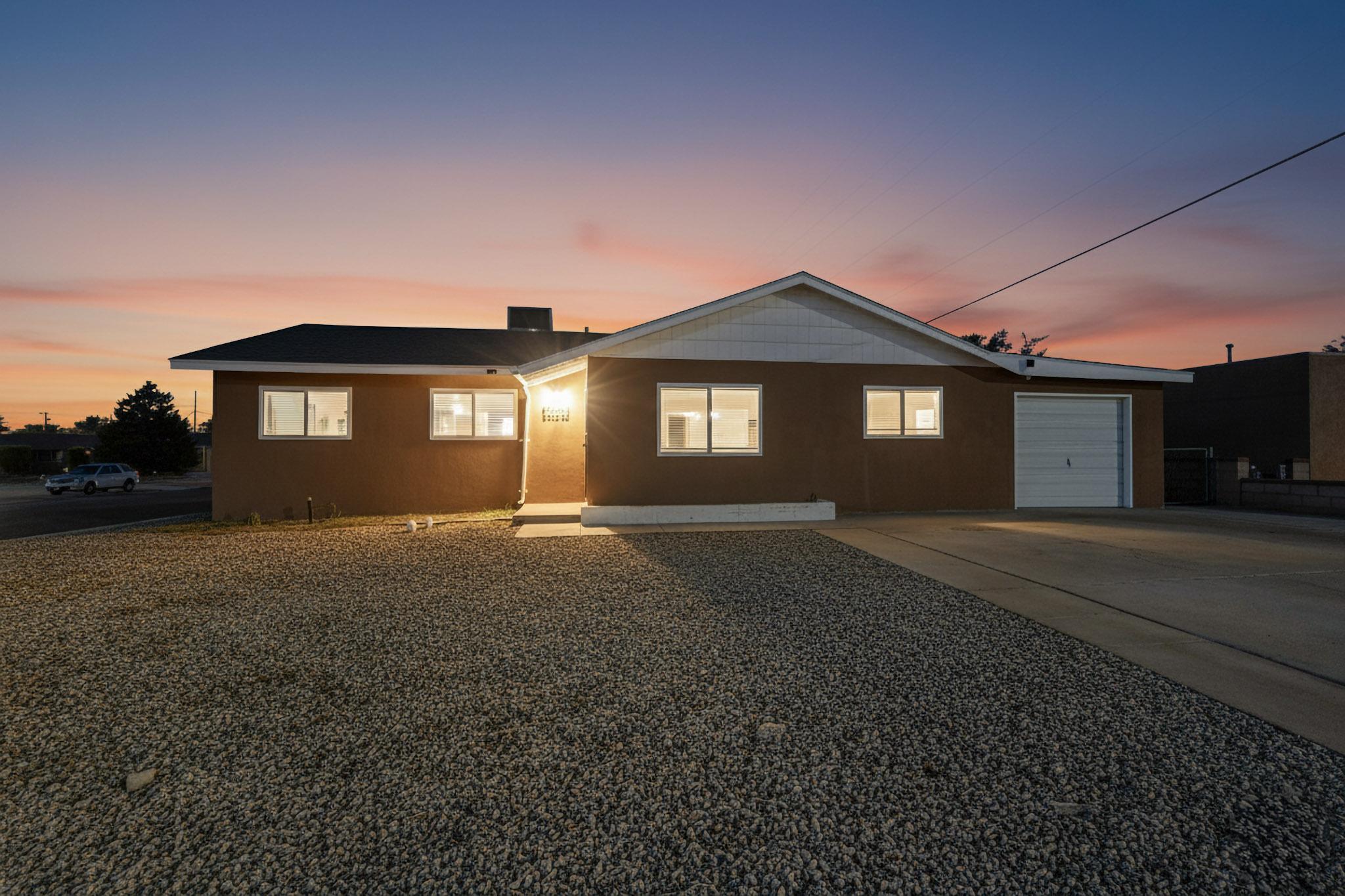 3001 ALISO DRIVE NE, ALBUQUERQUE, NM 87110 