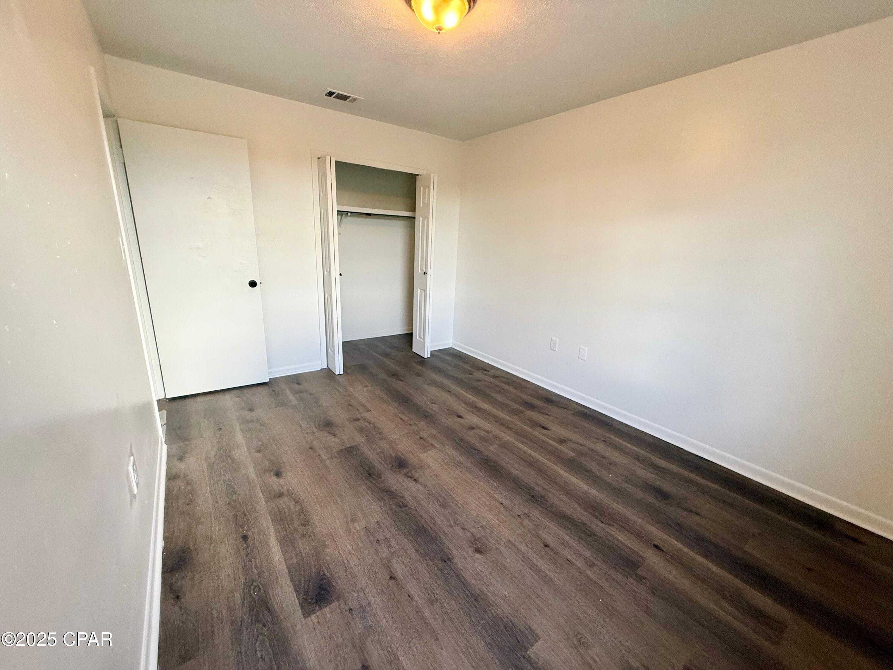 Ojbc7_y4jb4olvyklibw81eear 6loy Guqmou Uvne