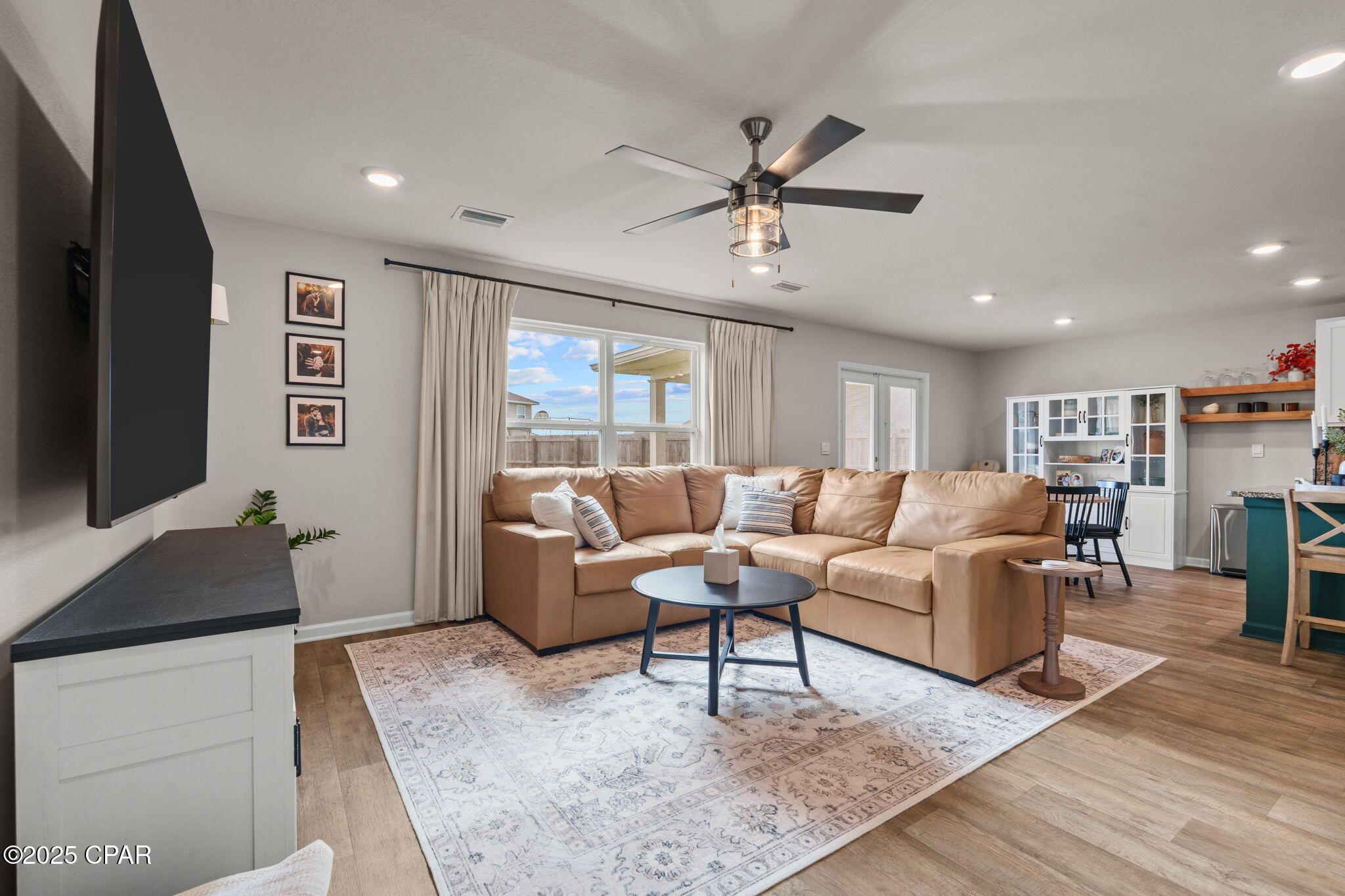 Image 19 For 216 Ryder Lane Lane