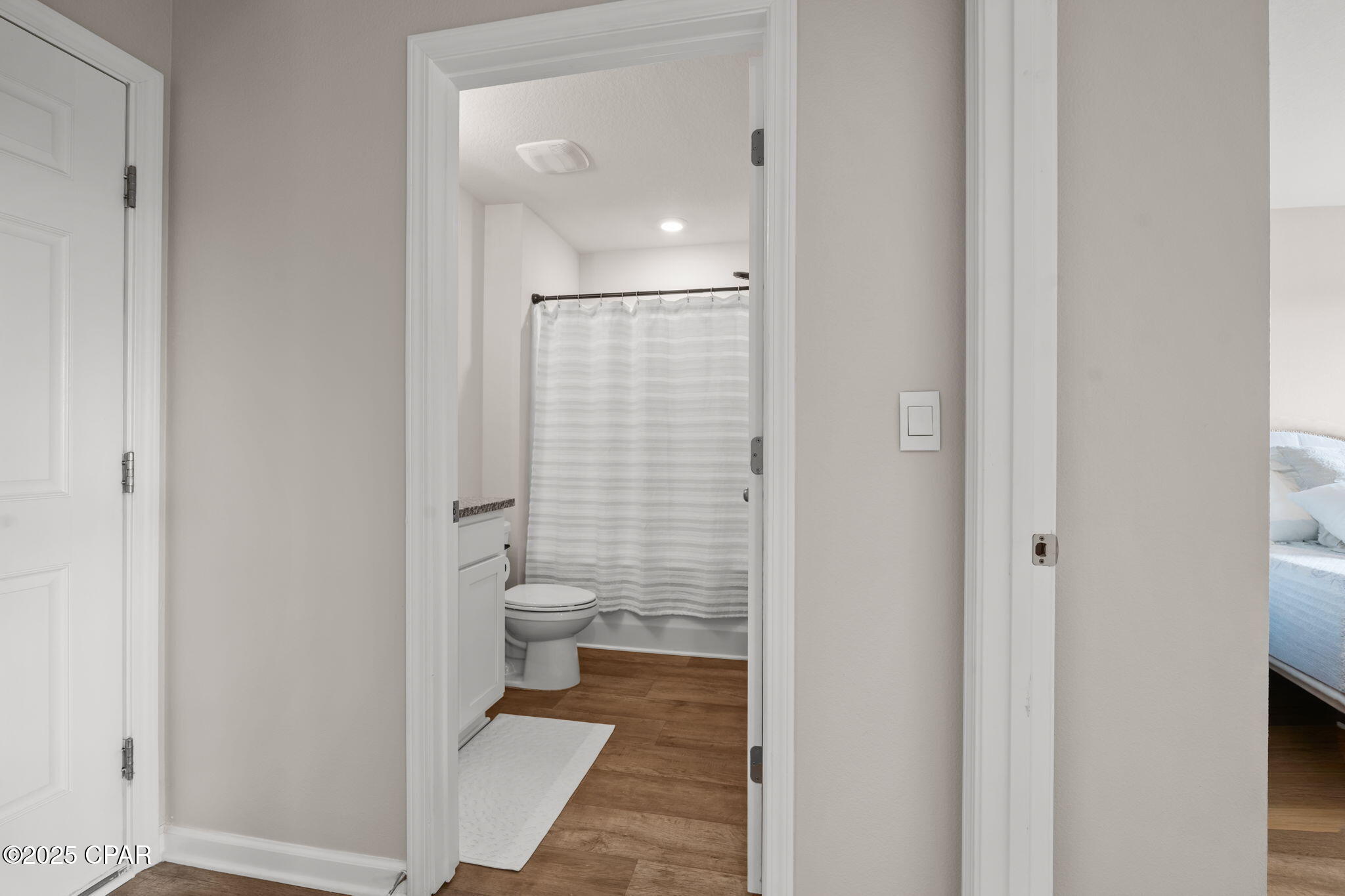 Image 21 For 216 Ryder Lane Lane