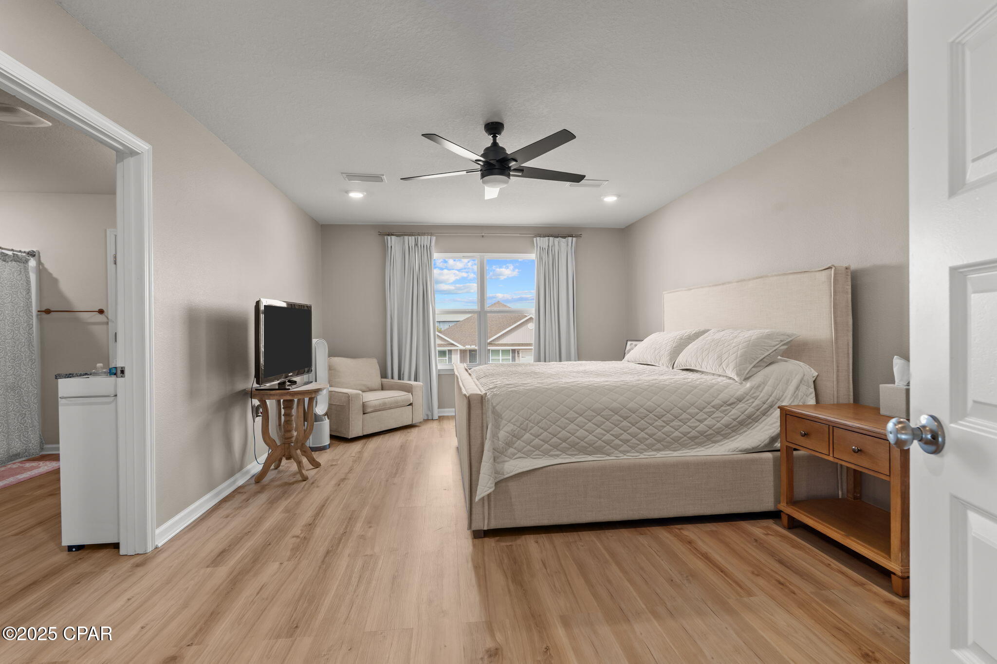 Image 27 For 216 Ryder Lane Lane