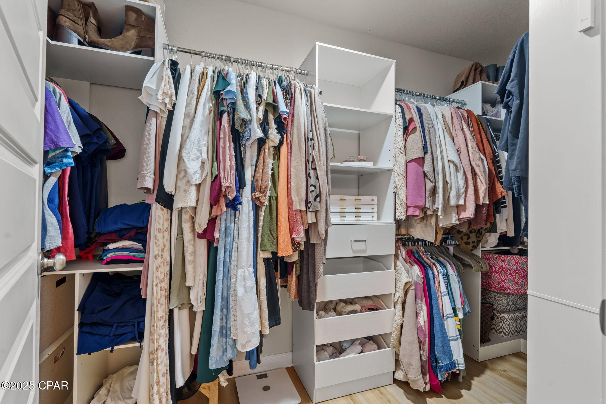 Image 33 For 216 Ryder Lane Lane