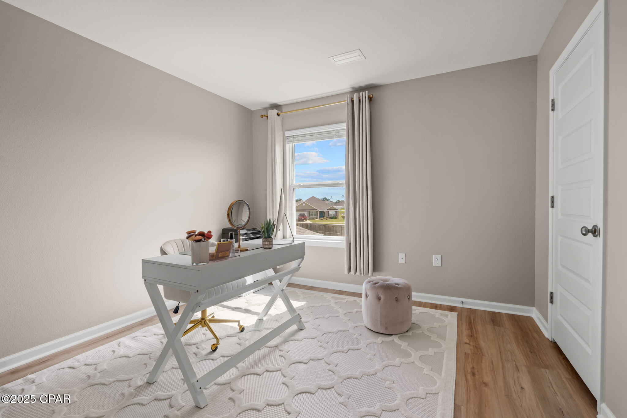 Image 34 For 216 Ryder Lane Lane