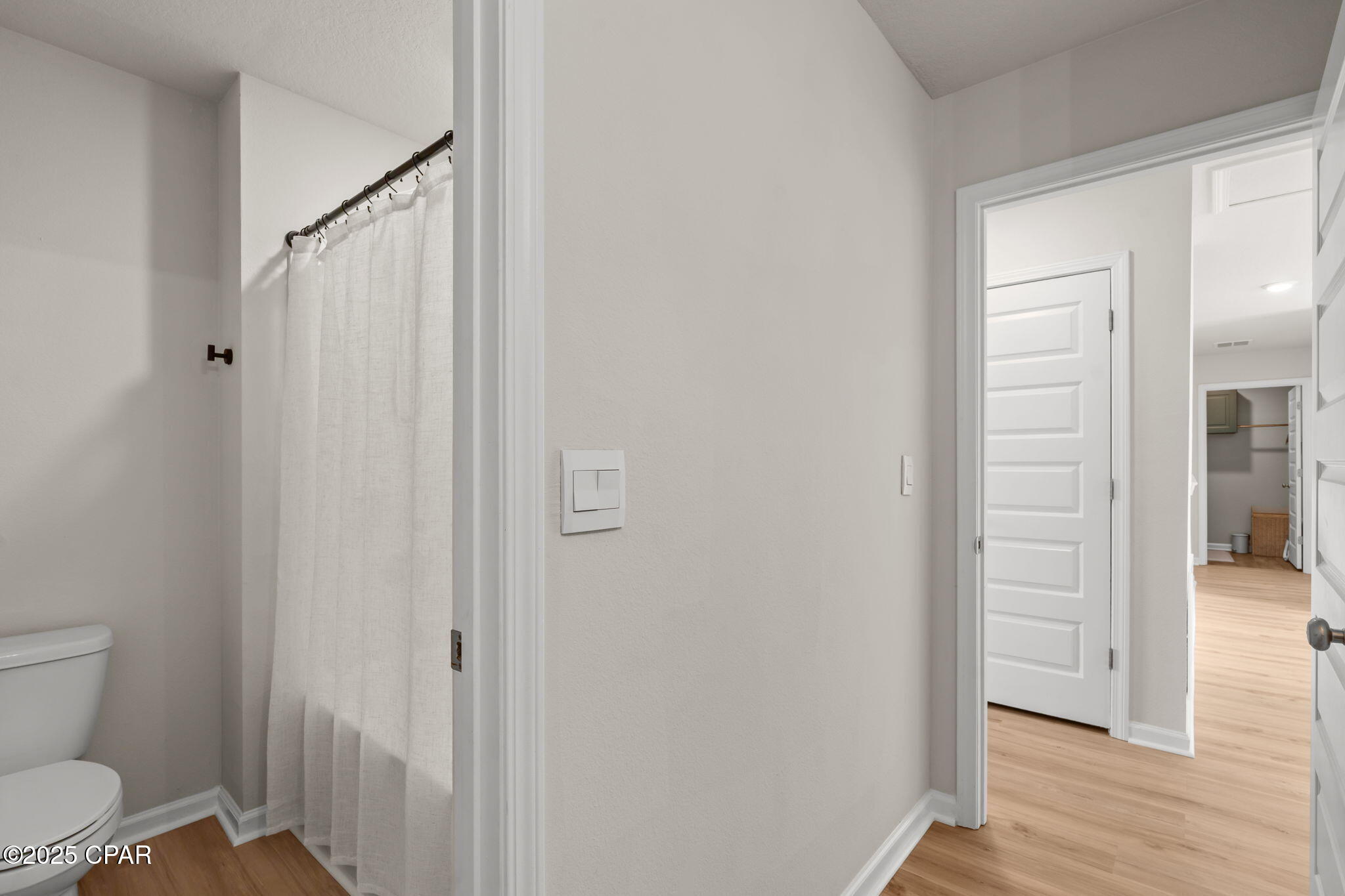 Image 42 For 216 Ryder Lane Lane