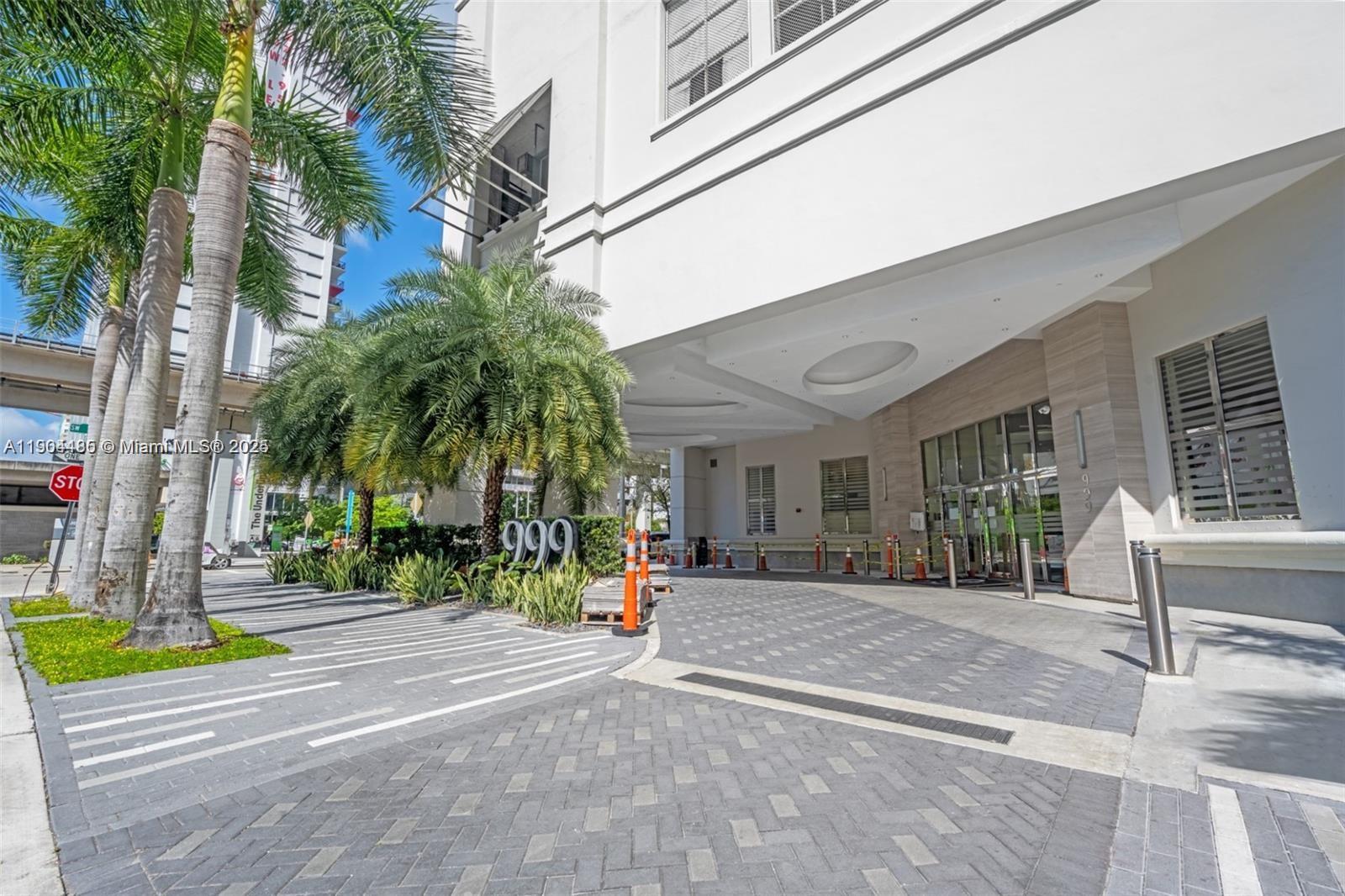 Nine At Mary Brickell Vil