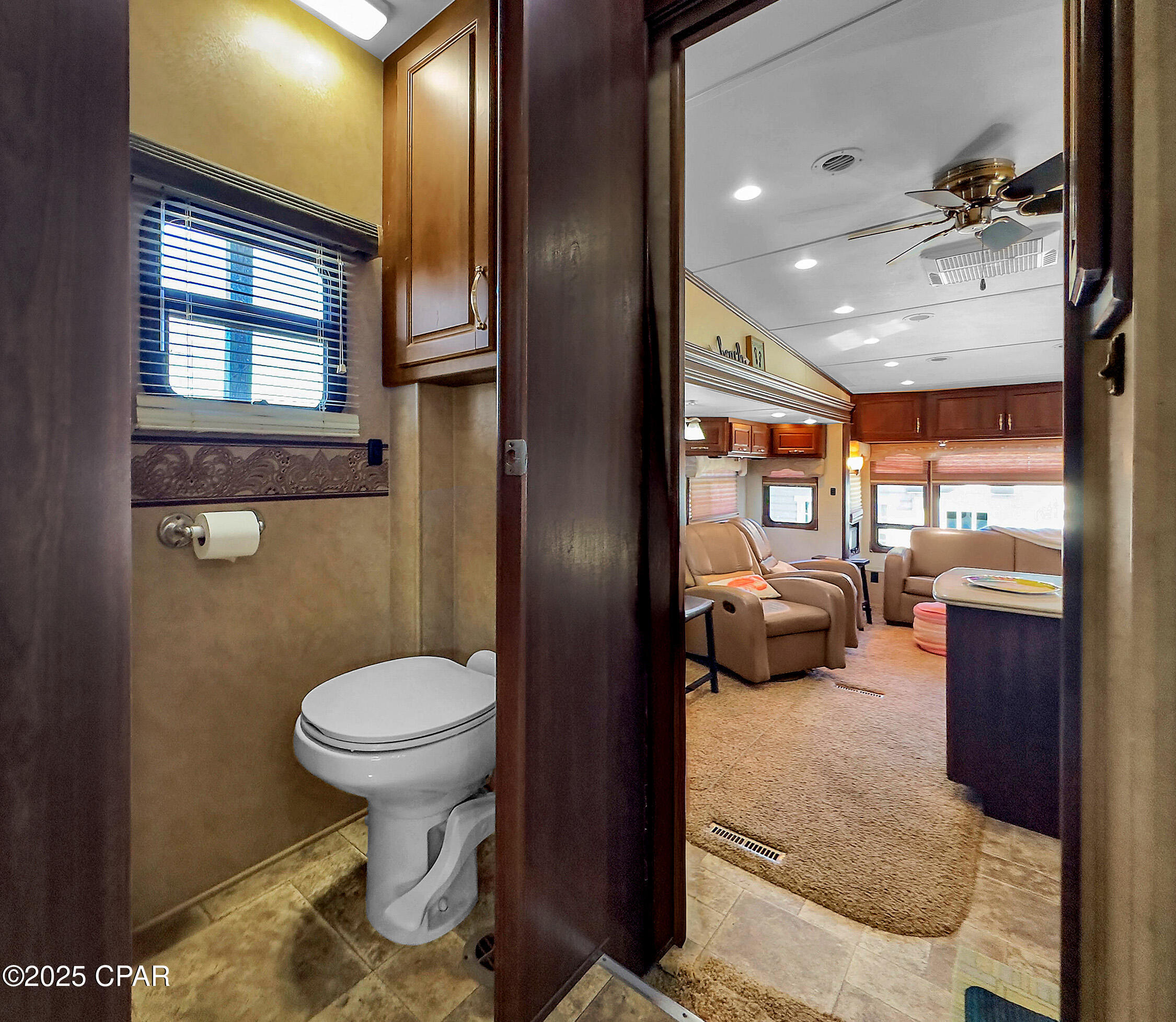 Qt2y5kljj8fzd8ps3be3zzvxewjm7mz6dynjzyd8nwm