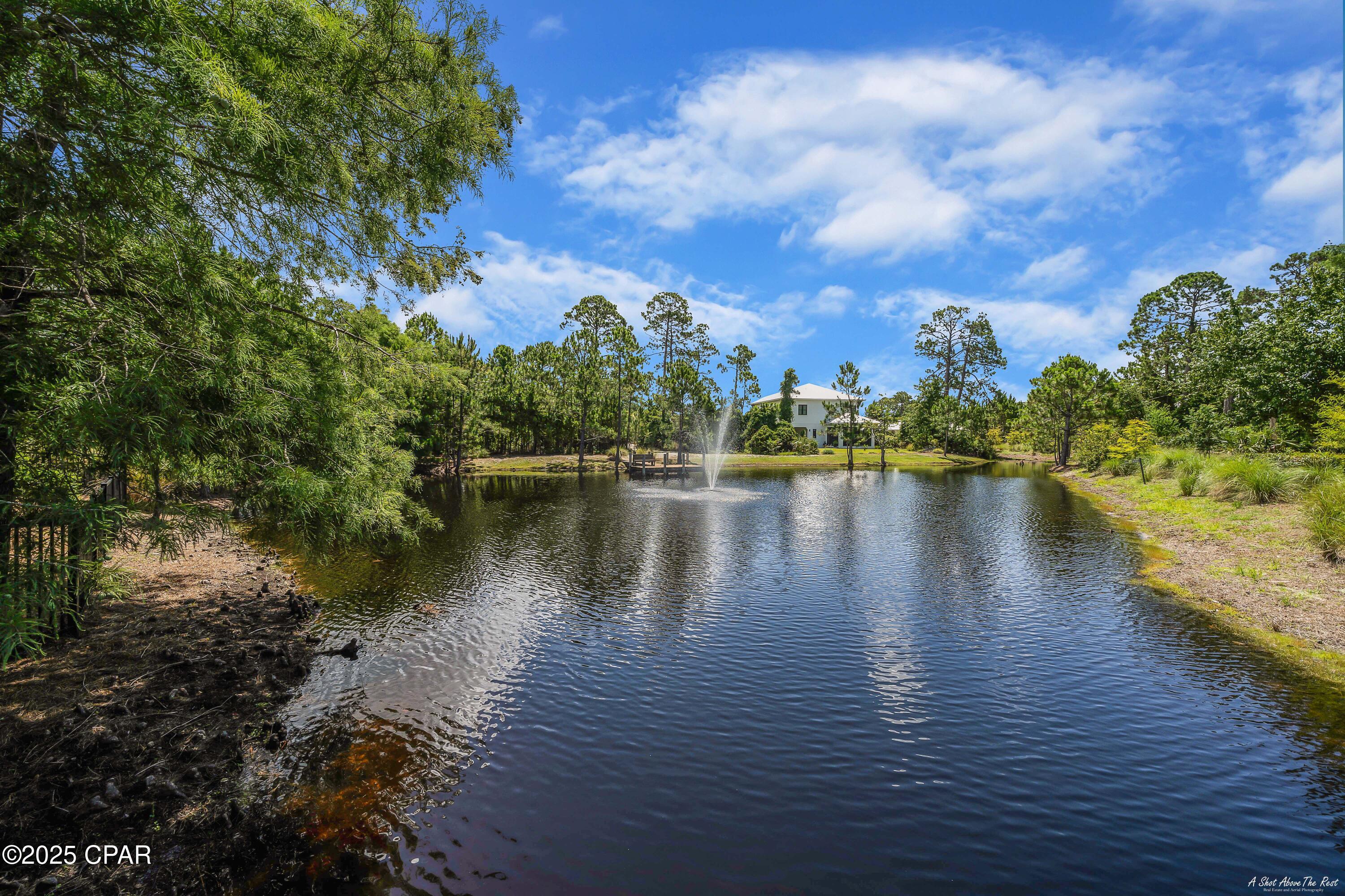 Mucbg7jc9 Mkxq2k_lin0nw79dphmhzgv3wrwt_sgvo