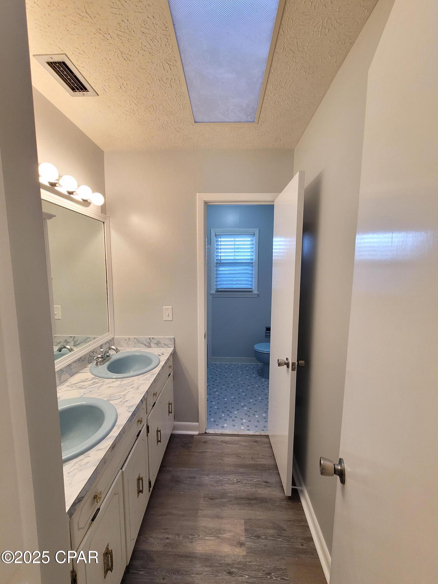 Si5jjtrjvgqgjb34fvk9 U3e5yitrarhn_u55c5ufok