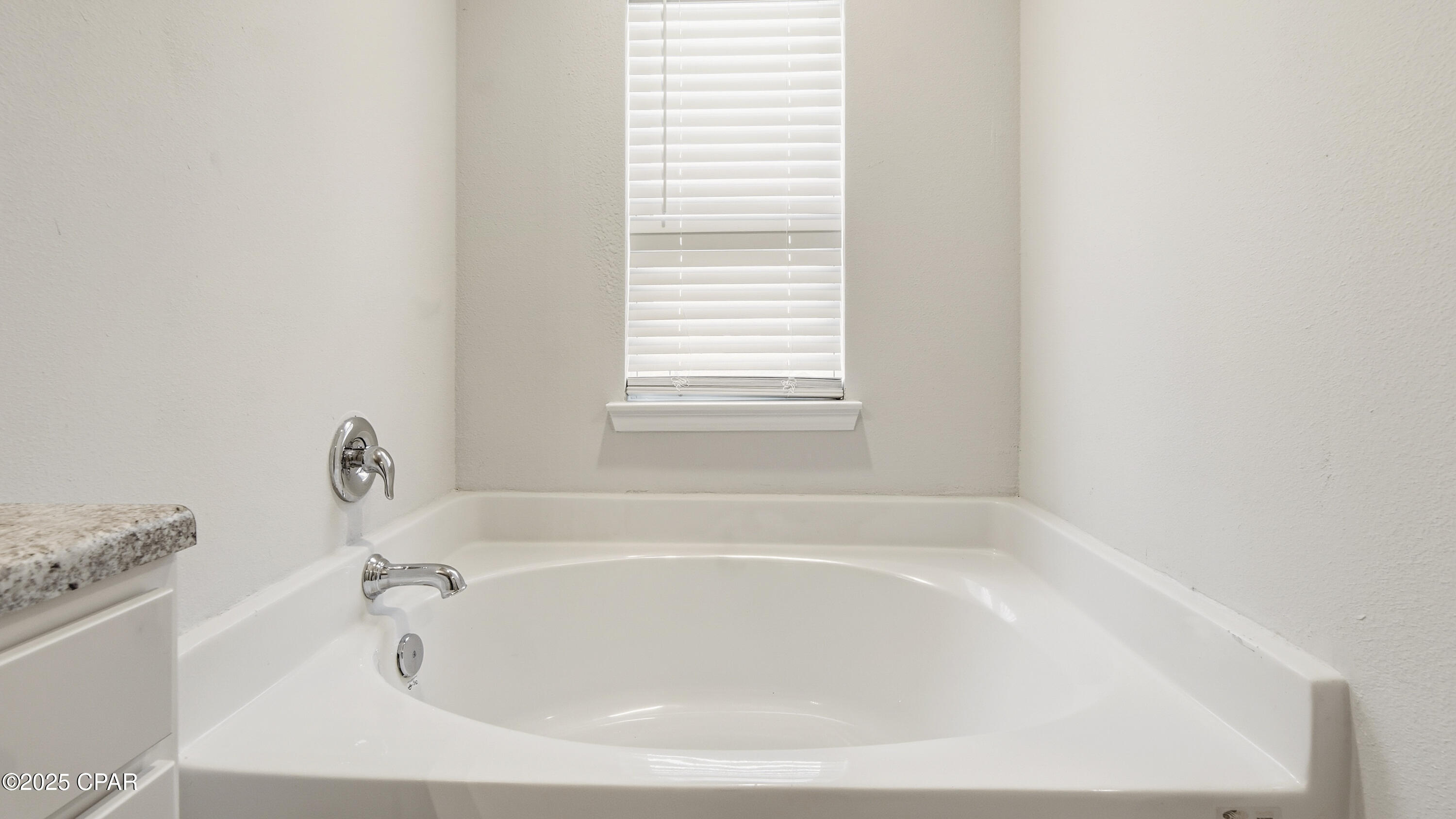 M1xdfcsekymlasxf9qonwwjw03dpuj4nir2rp Kif_u