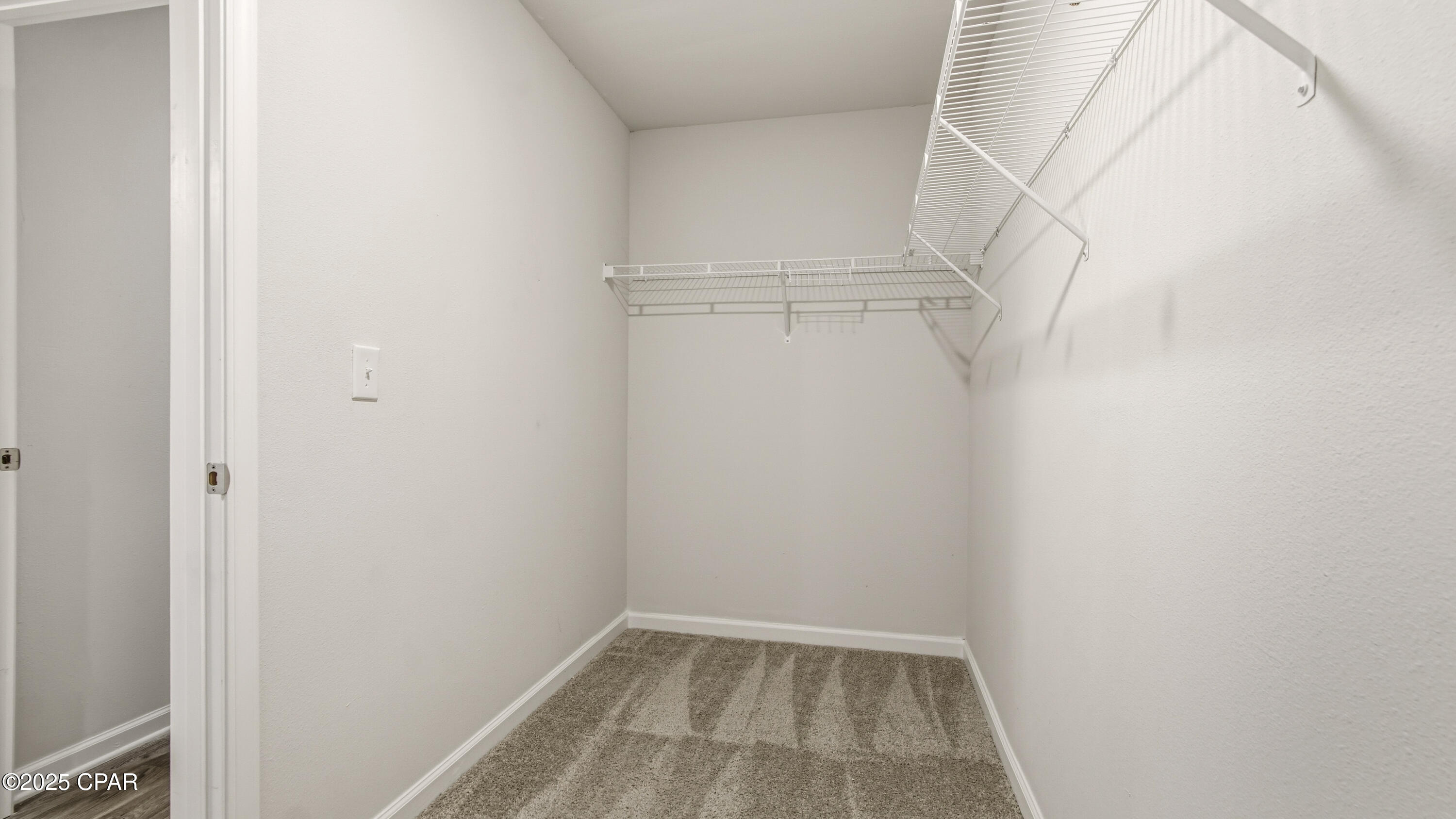 _9mzavi8mpwiohkq7mralhxyoexfk A7oubj1yi_dcw