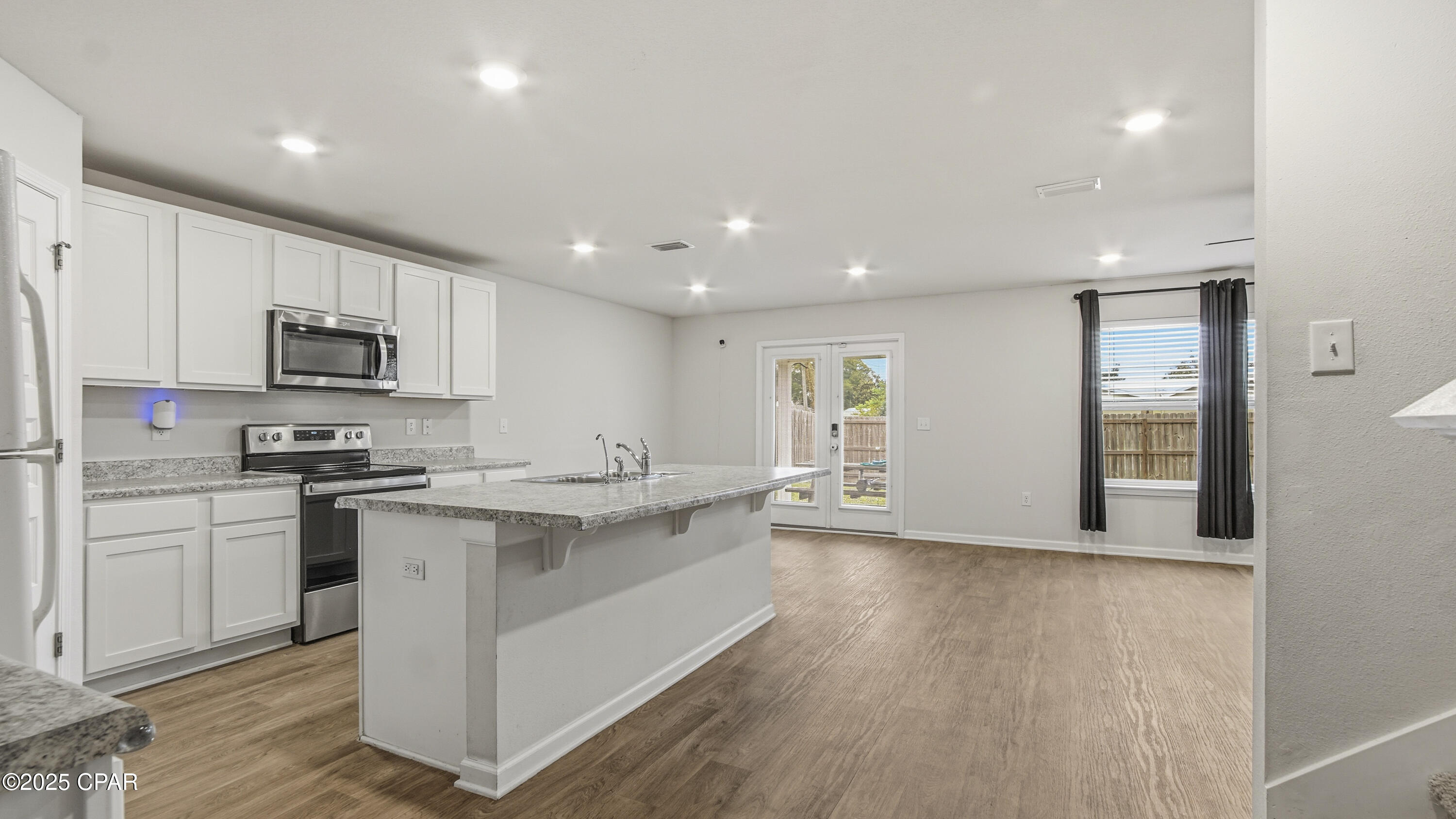 P 07algycrlgakcs4056o9bxqdrsobndhuuoxcc67ok